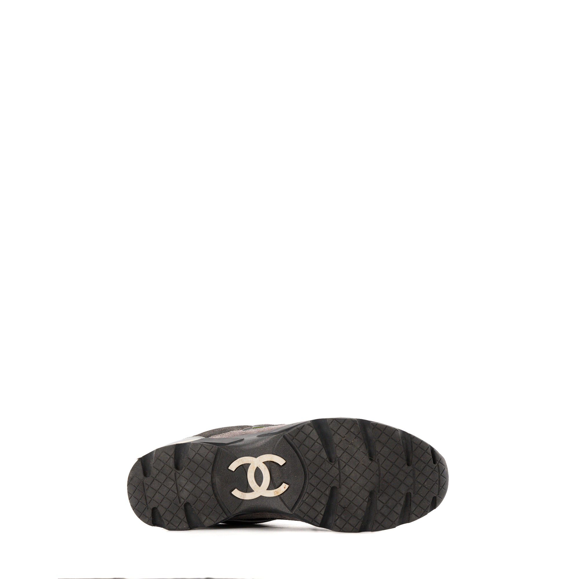 CHANEL - Sneakers CC Logo Chanel en cuir grainé noir et daim gris (T40,5)