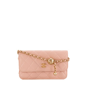CHANEL - Wallet On Chain Chanel en cuir lisse rose
