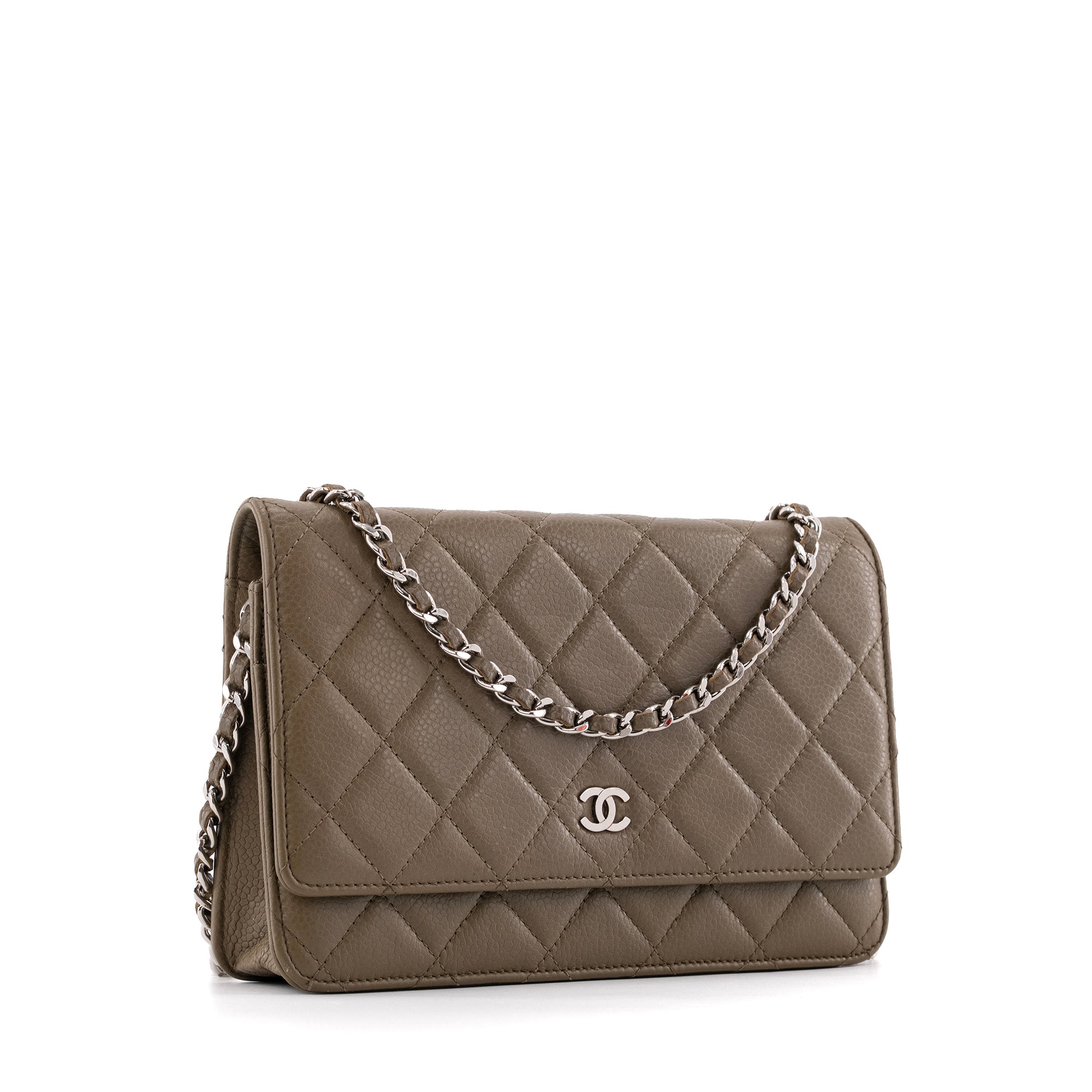 CHANEL - Sac à bandoulière Wallet on Chain Chanel en cuir caviar vert olive