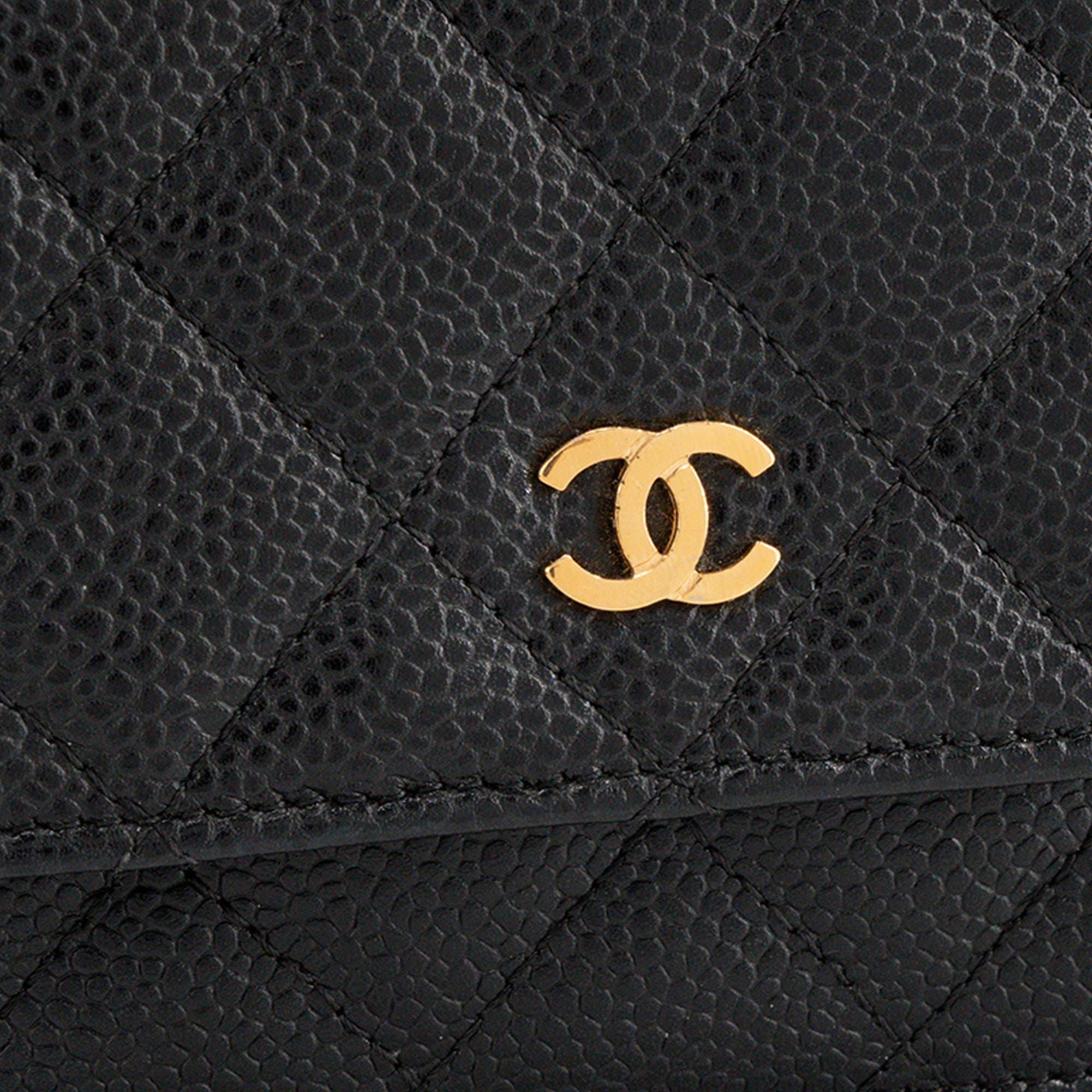 CHANEL - Sac à bandoulière Wallet On Chain Classique/Timeless  Chanel en cuir caviar noir
