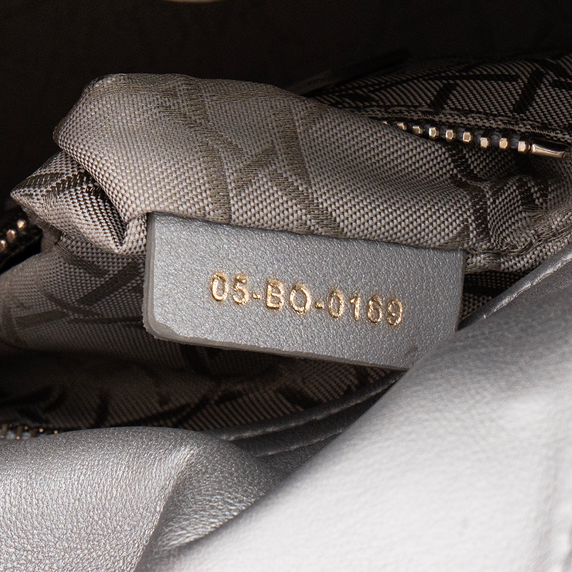 DIOR - Sac à bandoulière Lady Dior mini Dior en cuir cannage argenté