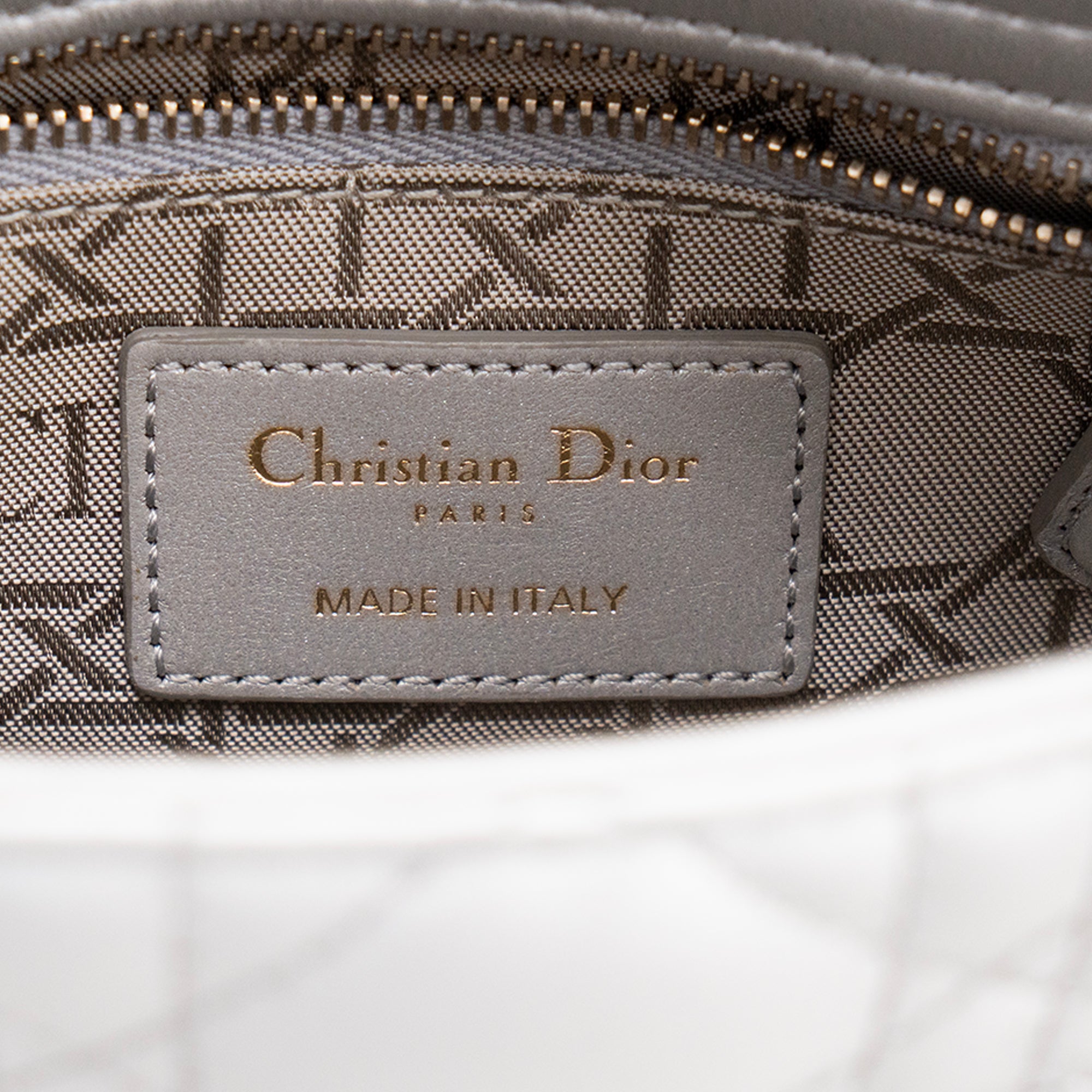 DIOR - Sac à bandoulière Lady Dior mini Dior en cuir cannage argenté