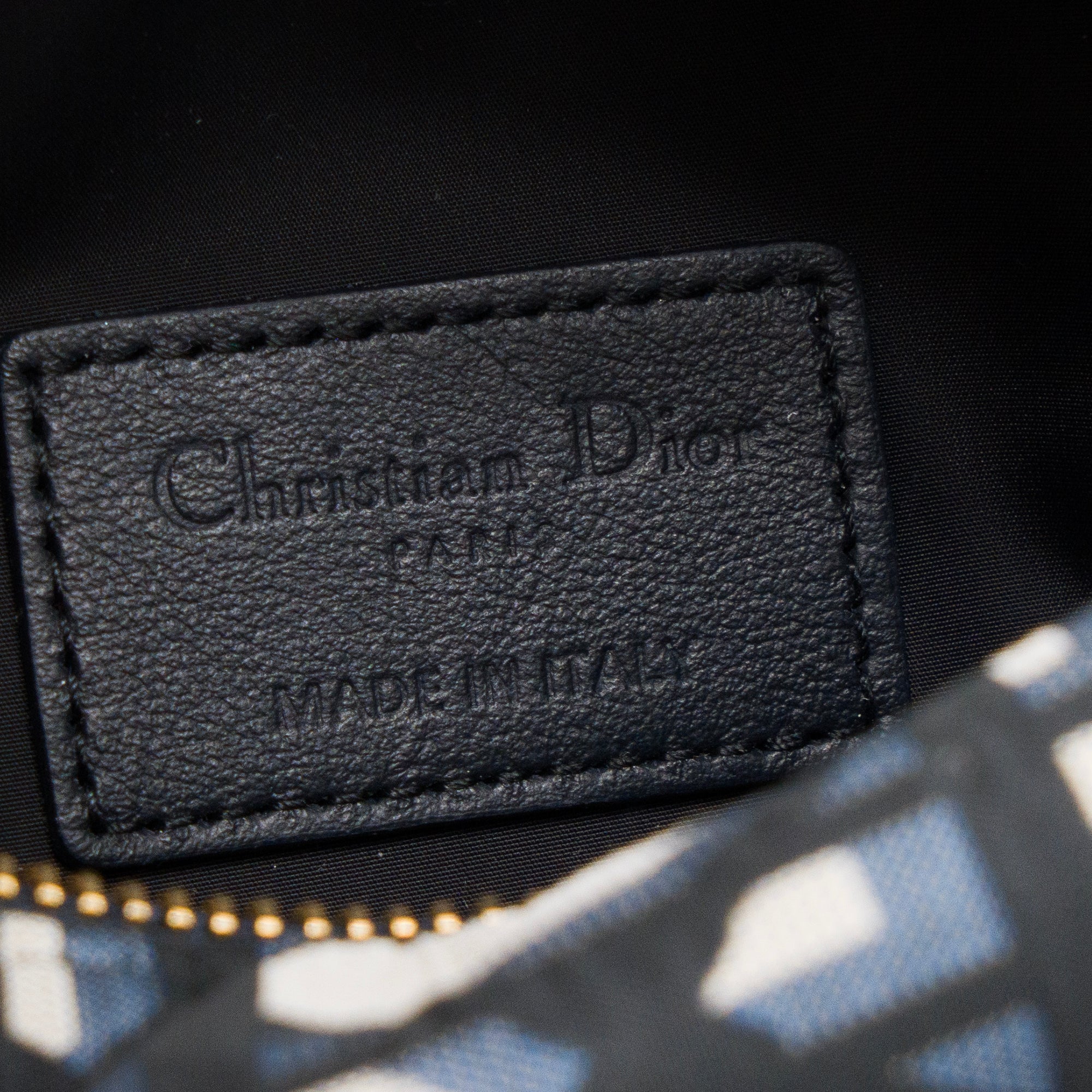 DIOR - Pochette Nomad DiorTravel Small Dior en toile cannage bleu marine et beige