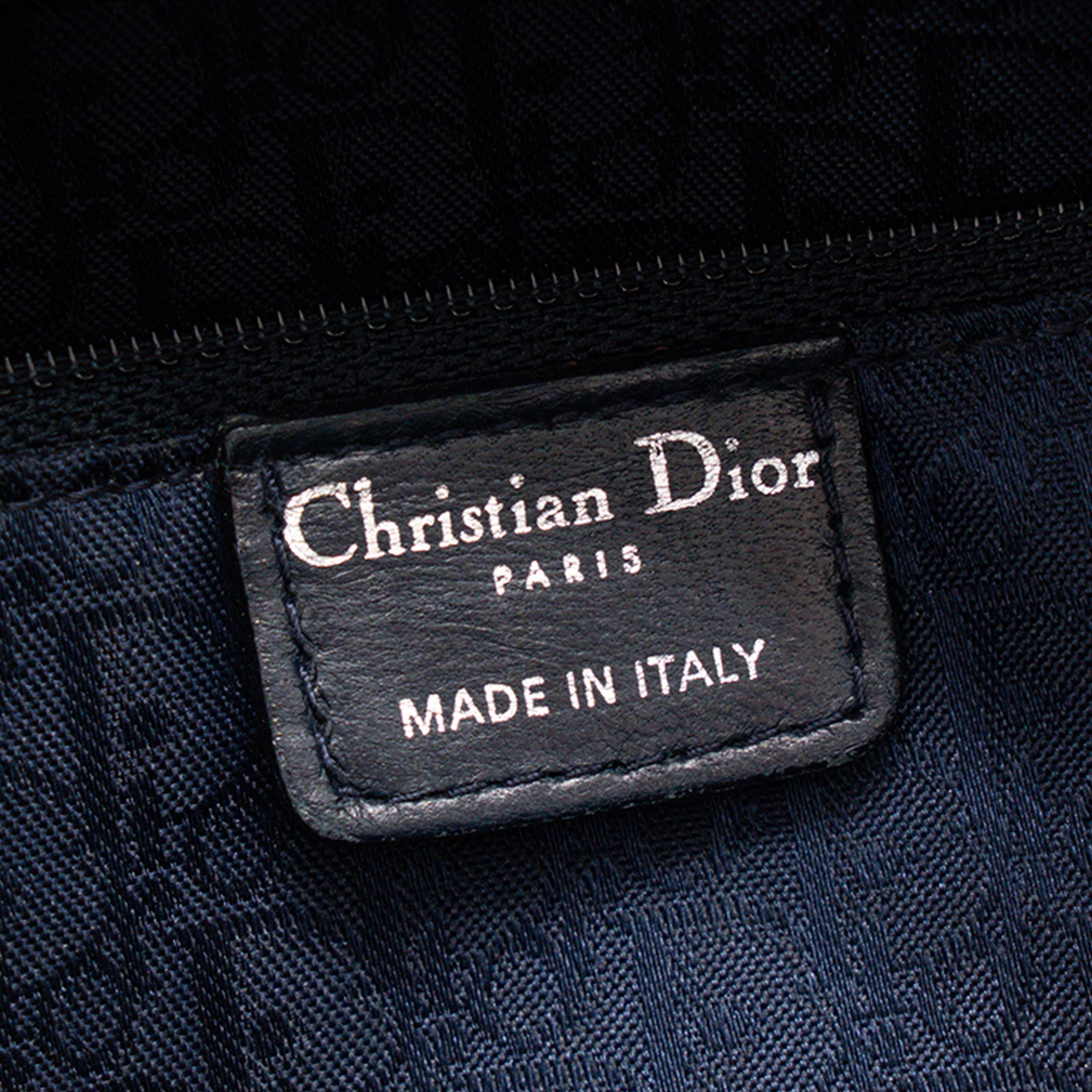 DIOR - Sac à à main Lady Dior Large en cuir cannage verni noir vintage