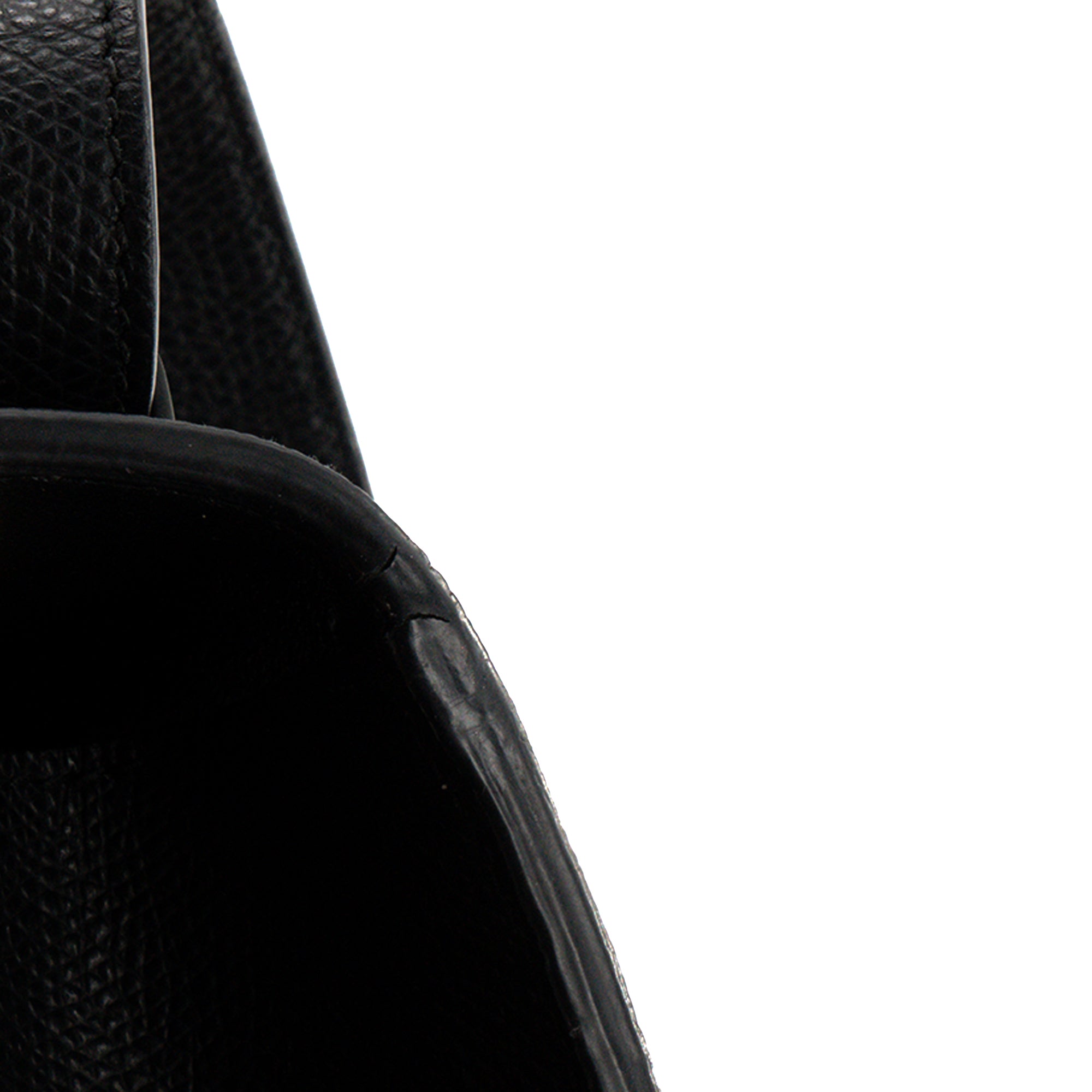 DIOR - Sac à bandoulière 30 Montaigne Dior en cuir grainé édition so black