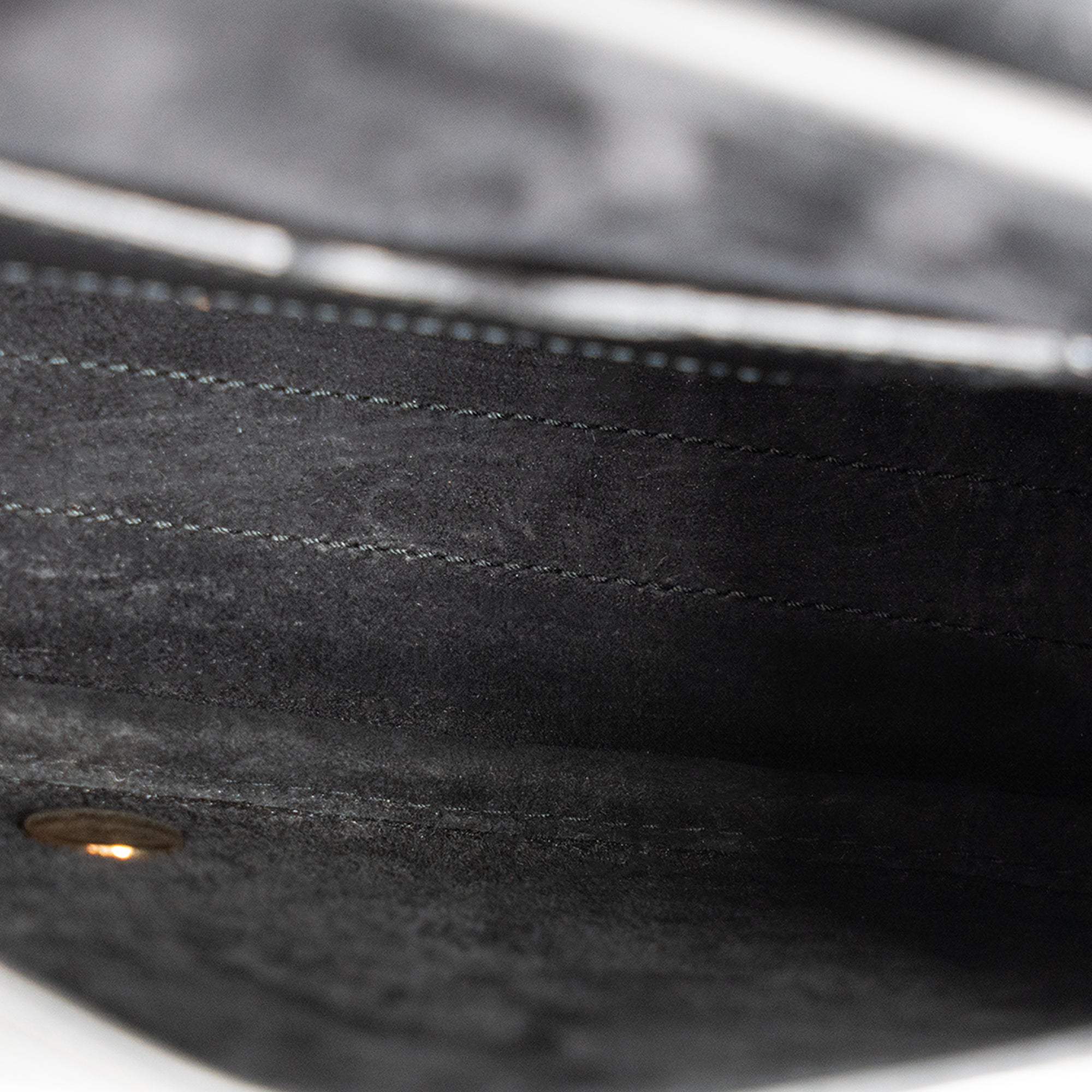 DIOR - Sac à bandoulière Bobby MM Dior en cuir lisse noir