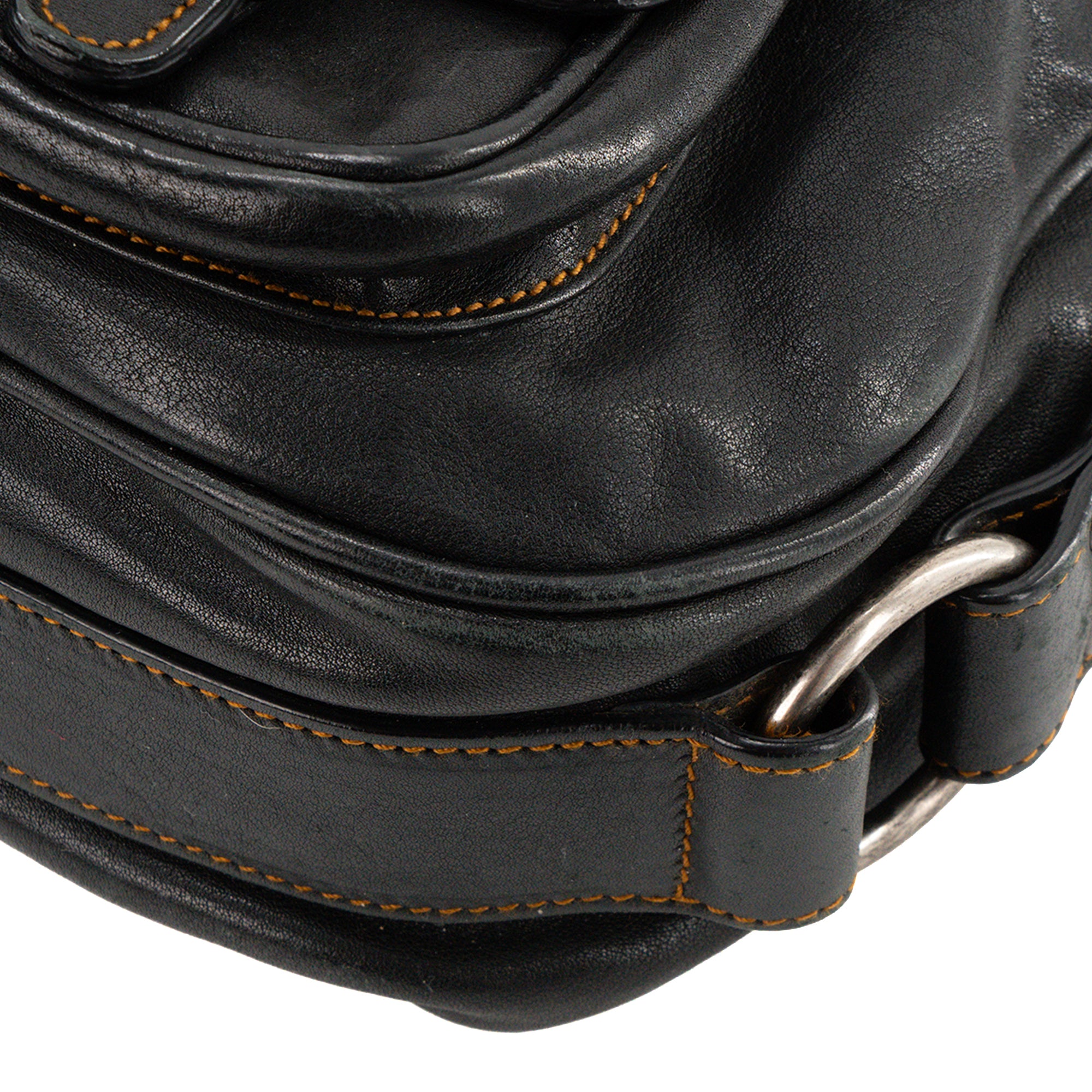 DIOR - Sac à bandoulière Gaucho Dior en cuir lisse noir et marron vintage