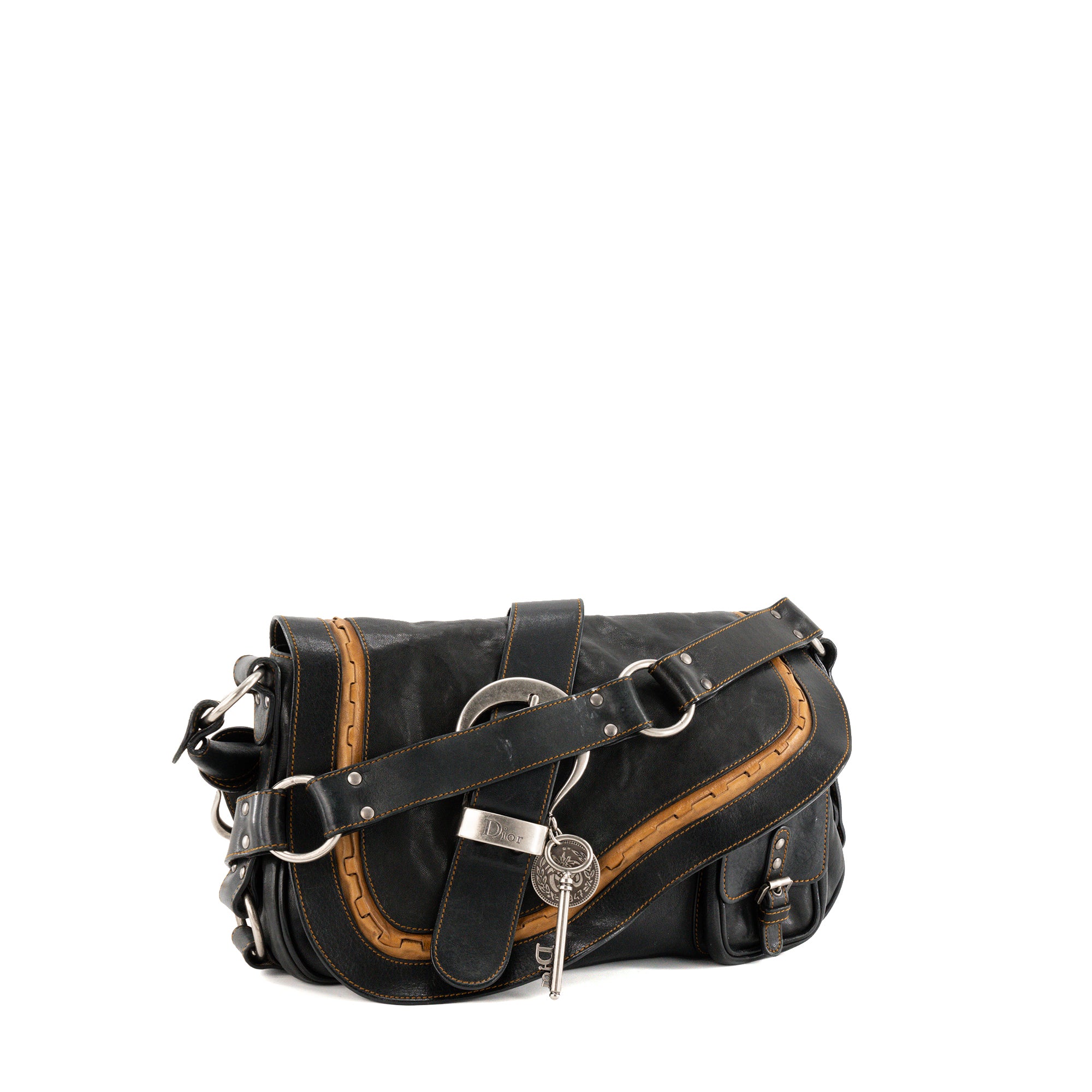 DIOR - Sac à bandoulière Gaucho Dior en cuir lisse noir et marron vintage