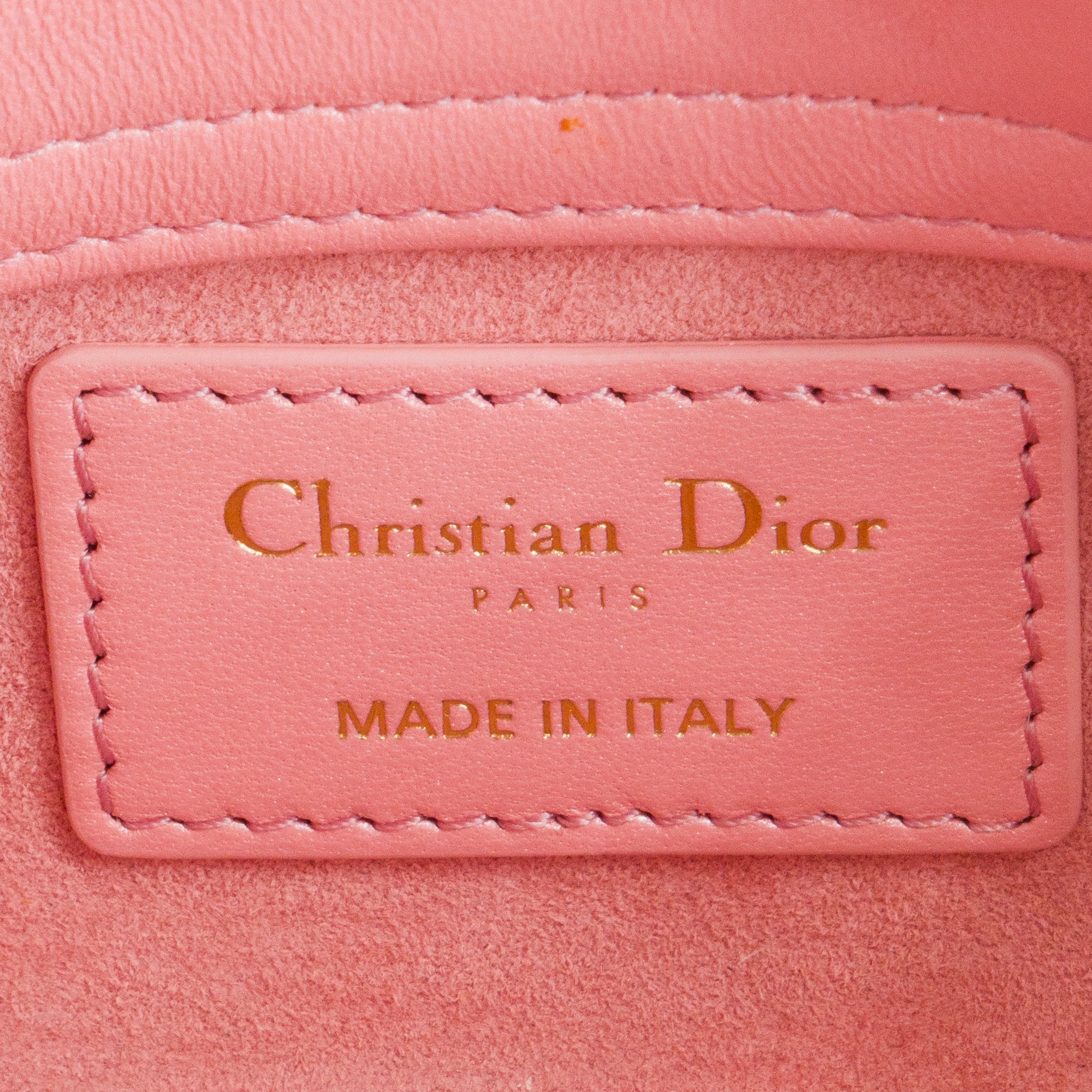 DIOR - Sac à bandoulière Lady D-Joy Dior en cuir irisé rose