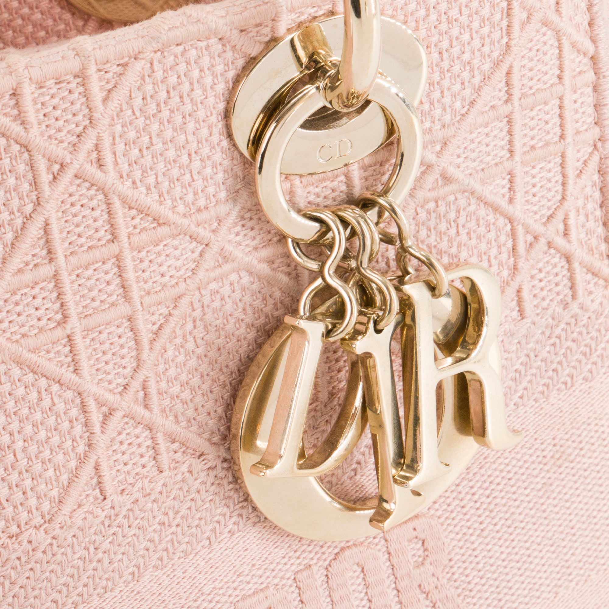 DIOR - Sac à bandoulière Lady D-Lite medium Dior en toile cannage rose ancien