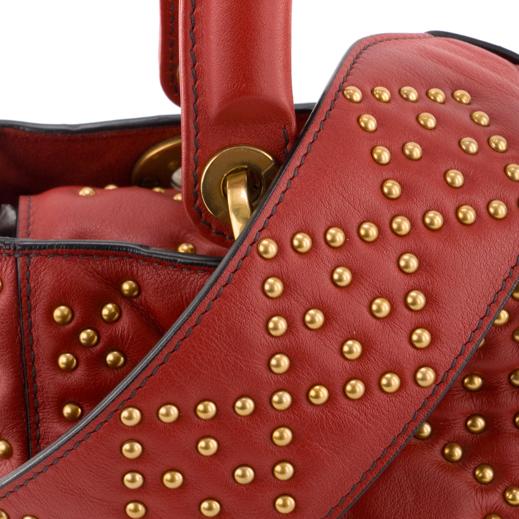 DIOR - Sac à bandoulière Lady Dior en cuir rouge édition limitée