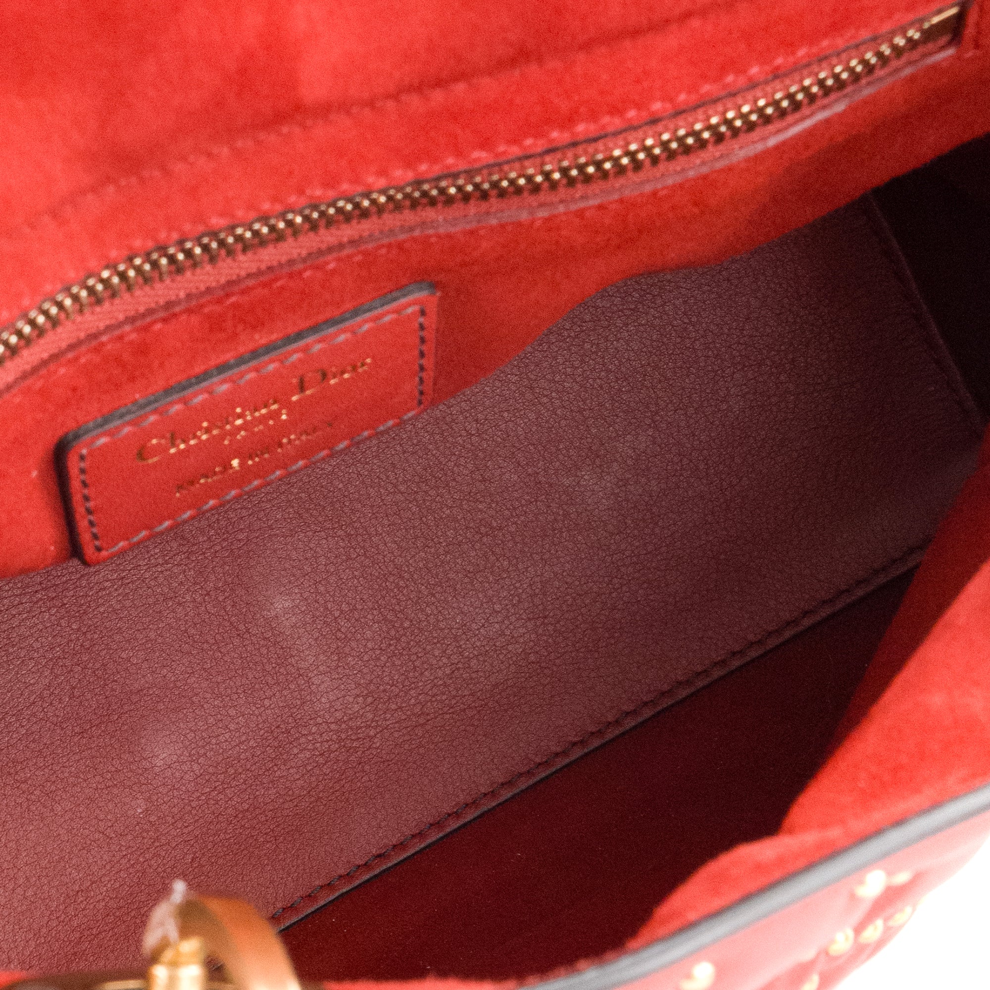 DIOR - Sac à bandoulière Lady Dior en cuir rouge édition limitée