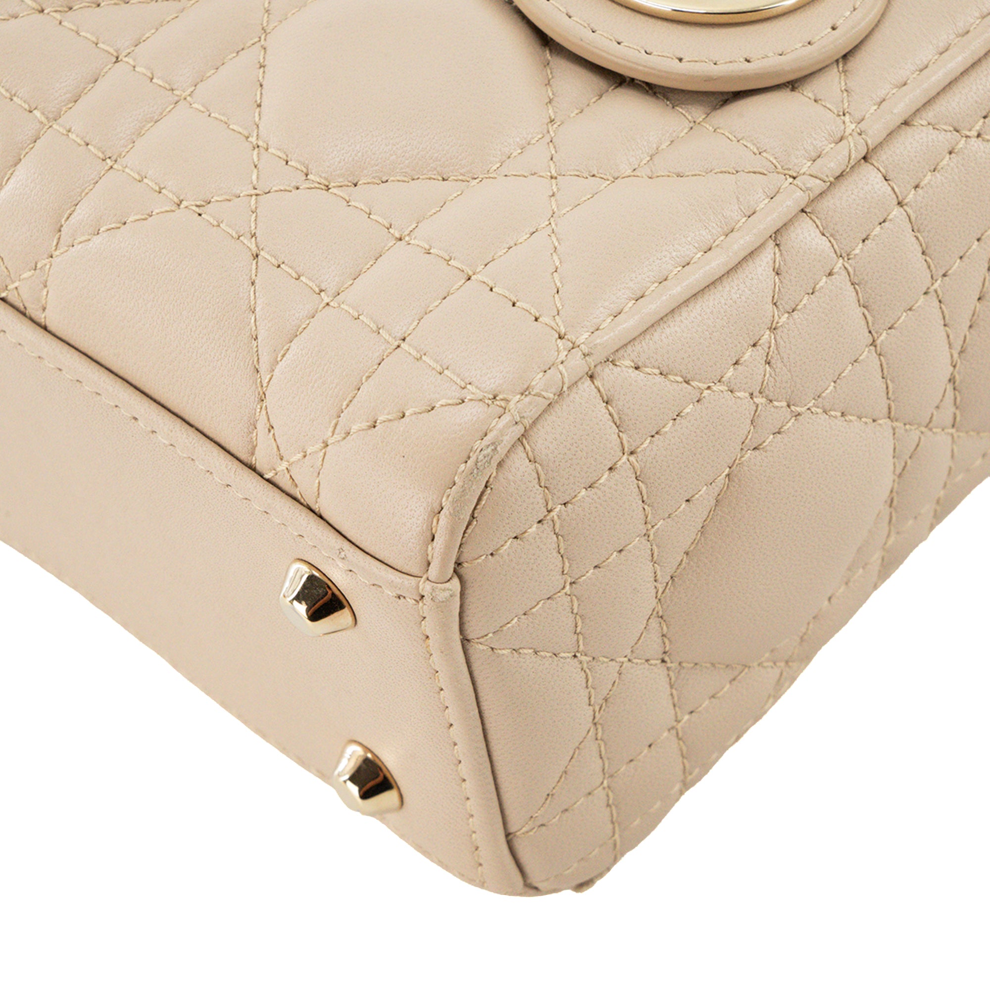 DIOR - Sac à bandoulière Lady Dior mini Dior en cuir cannage beige