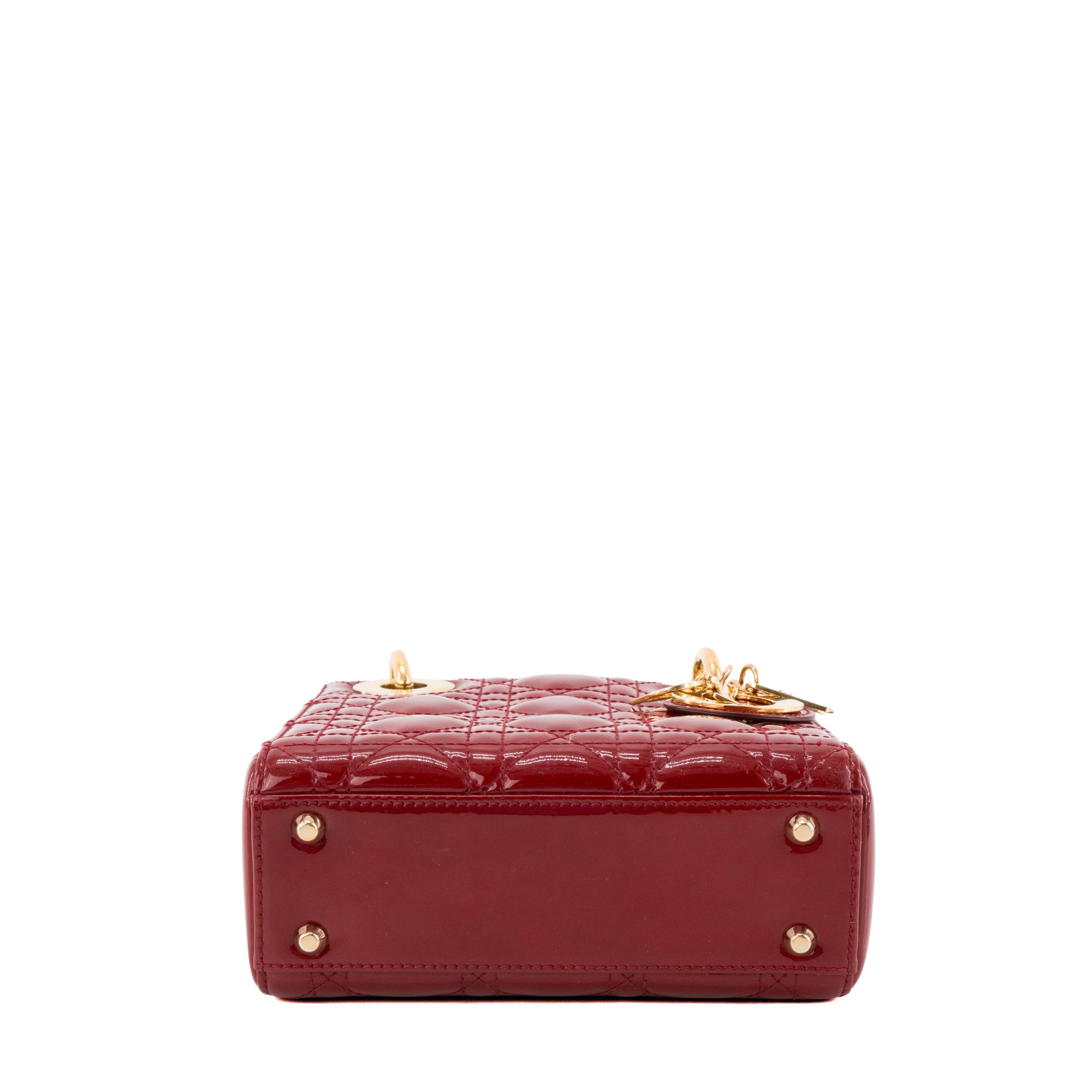 DIOR - Sac à bandoulière Lady Dior mini Dior en cuir verni rouge bordeaux