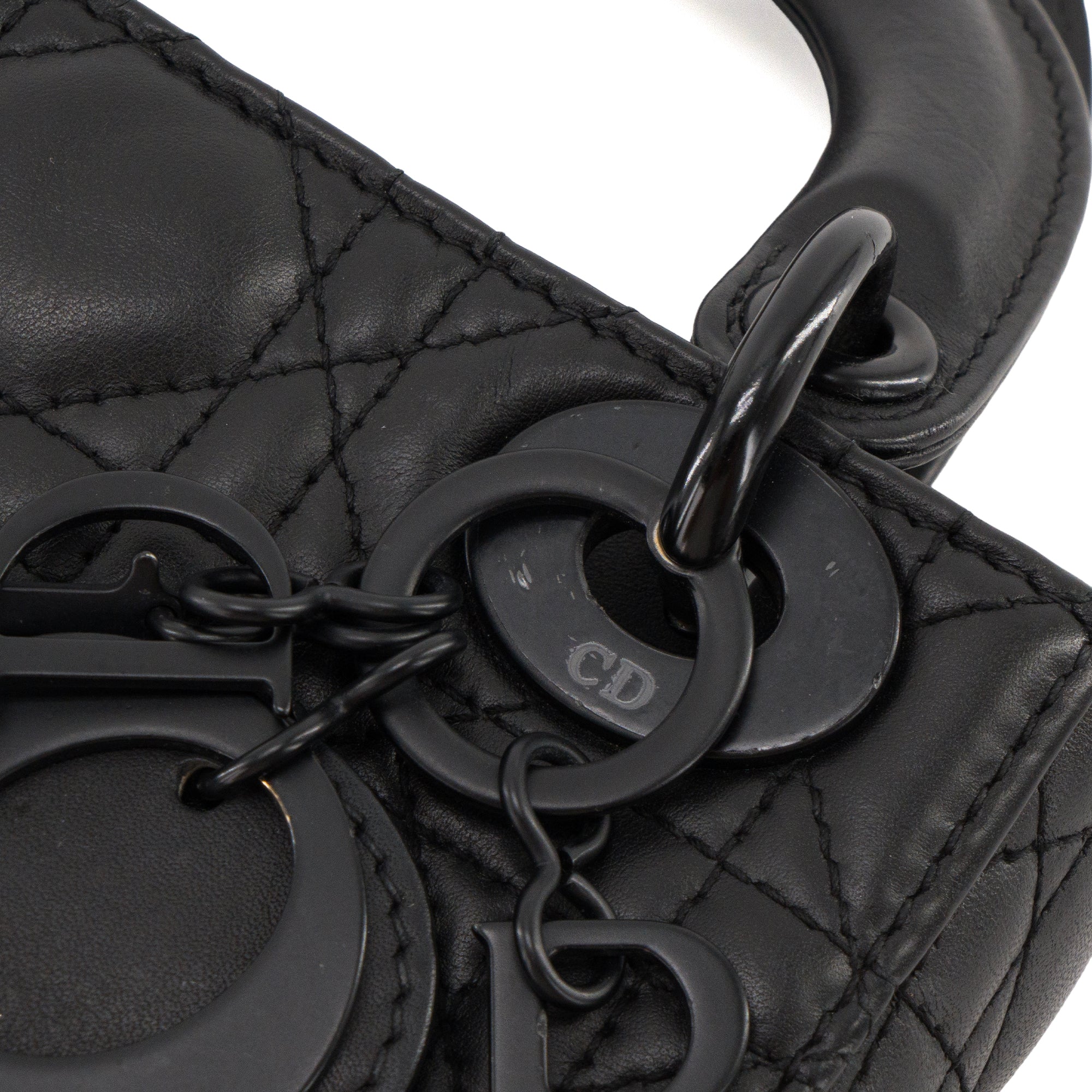 DIOR - Sac à bandoulière Lady Dior mini en cuir cannage full black