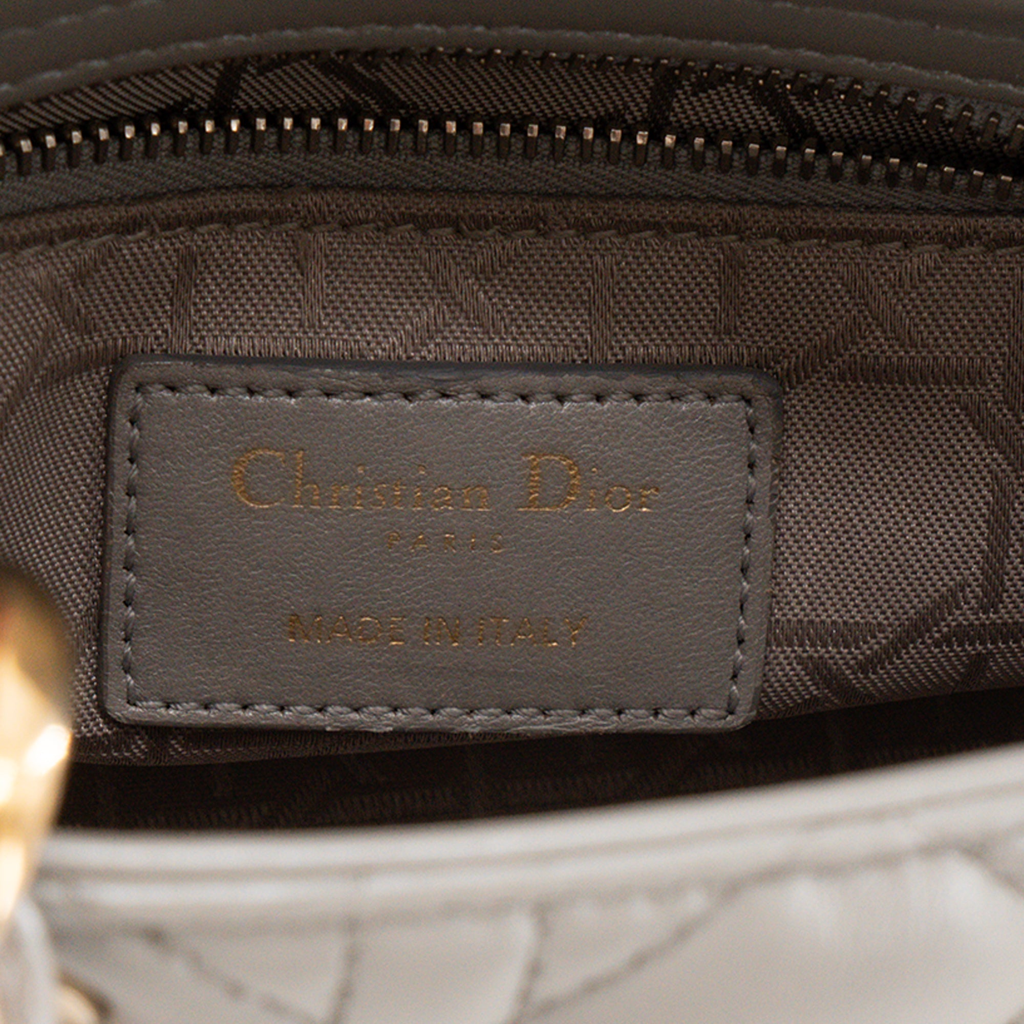DIOR - Sac à bandoulière Lady Dior mini en cuir cannage gris
