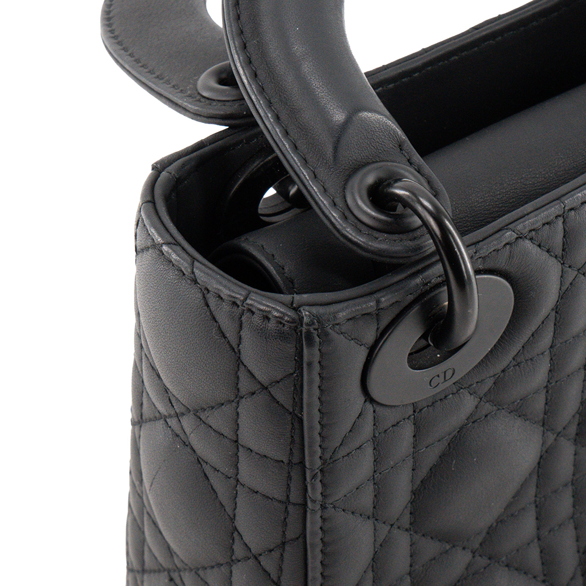 DIOR - Sac à bandoulière Lady Dior mini en cuir cannage noir