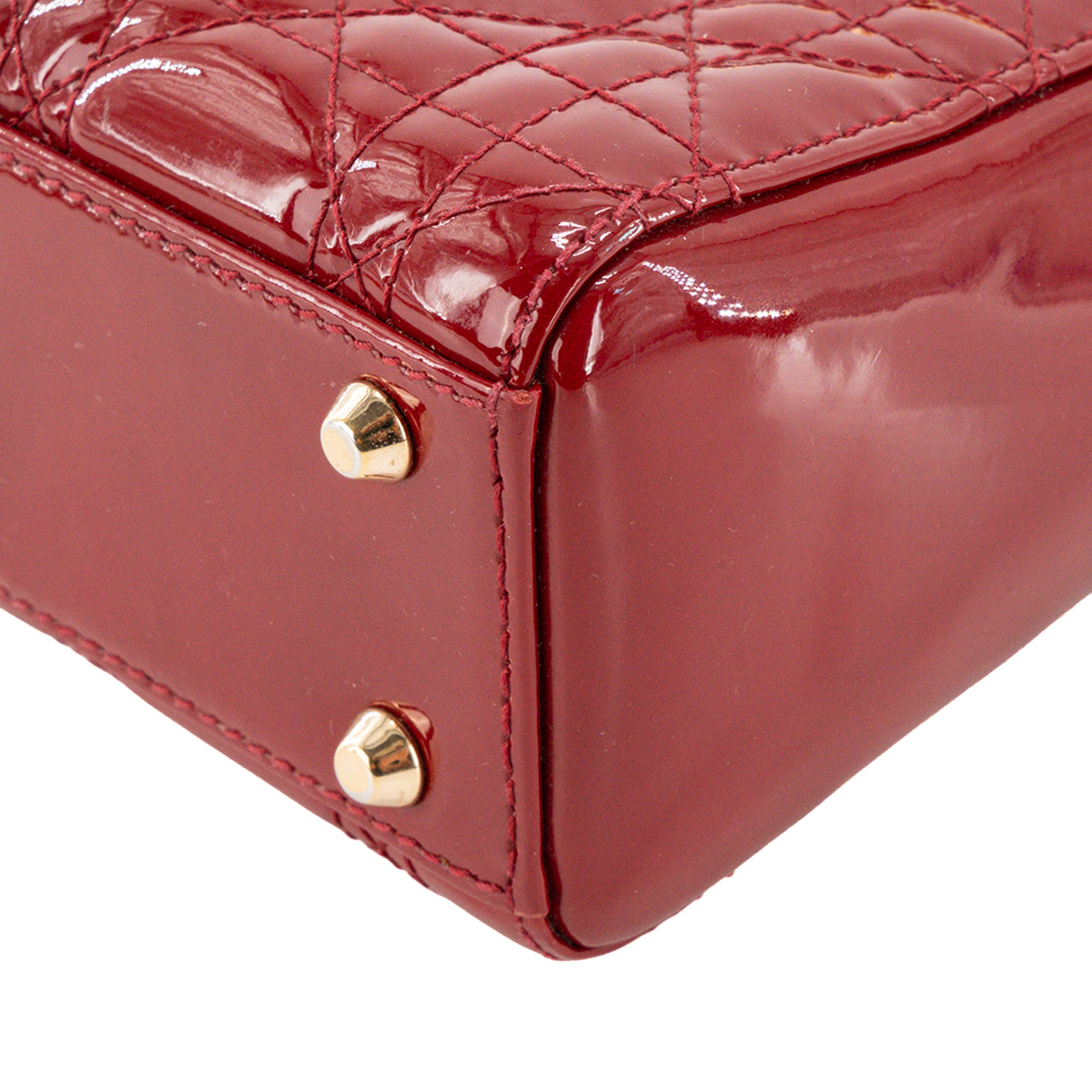 DIOR - Sac à bandoulière Lady Dior Mini en cuir cannage verni bordeaux