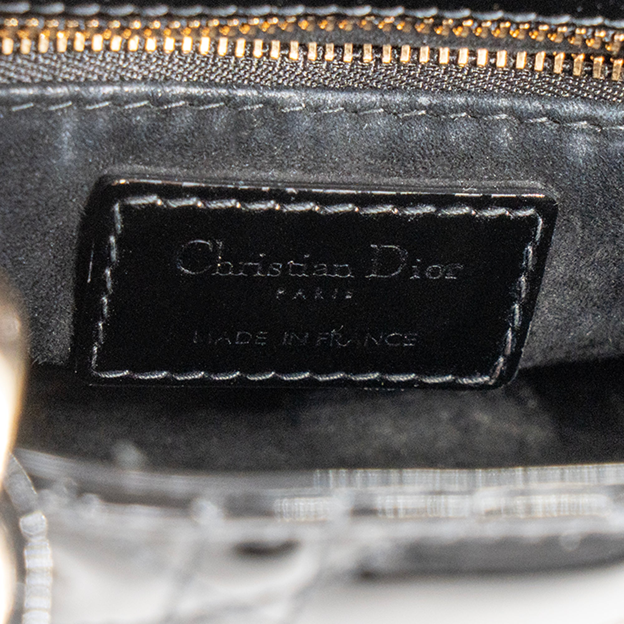 DIOR - Sac à bandoulière Lady Dior Mini Dior en cuir verni noir