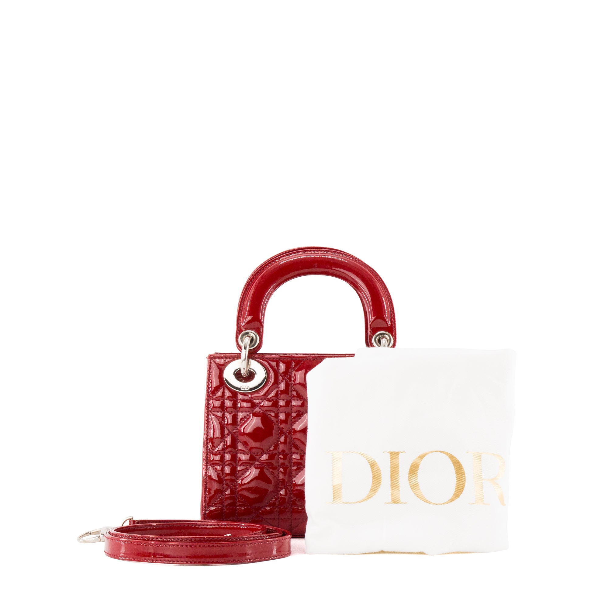 DIOR - Sac à bandoulière Lady Dior mini en cuir verni rouge