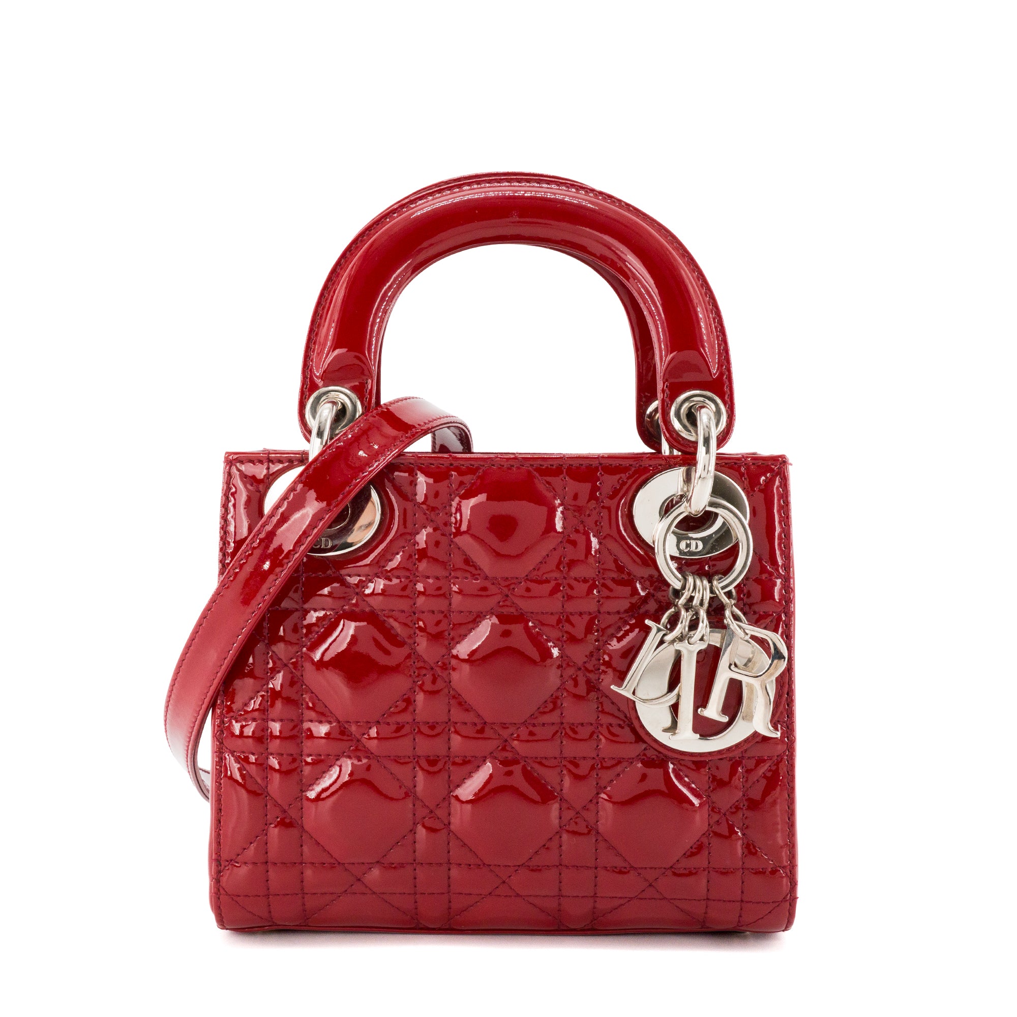 DIOR - Sac à bandoulière Lady Dior mini en cuir verni rouge