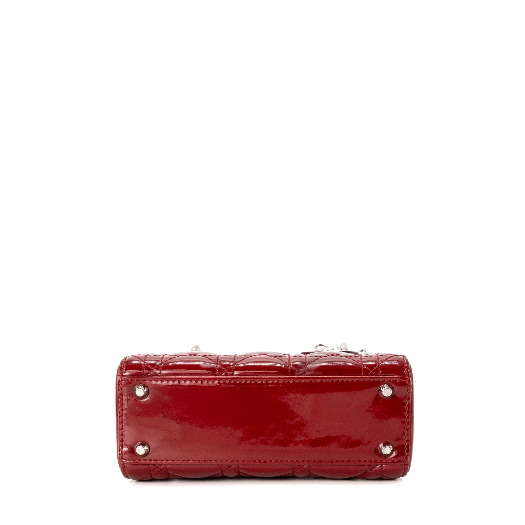 DIOR - Sac à bandoulière Lady Dior mini en cuir verni rouge