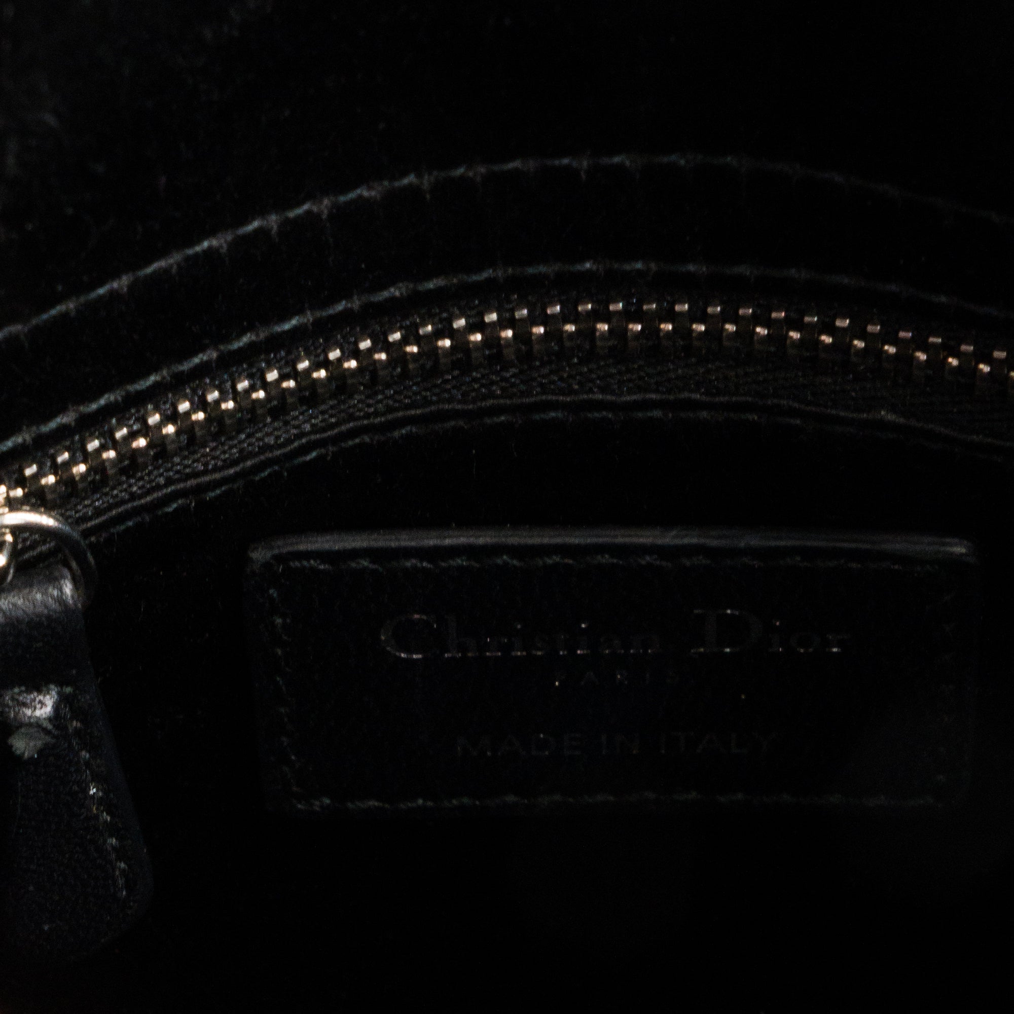 DIOR - Sac à bandoulière Lady Dior mini en satin à strass noir