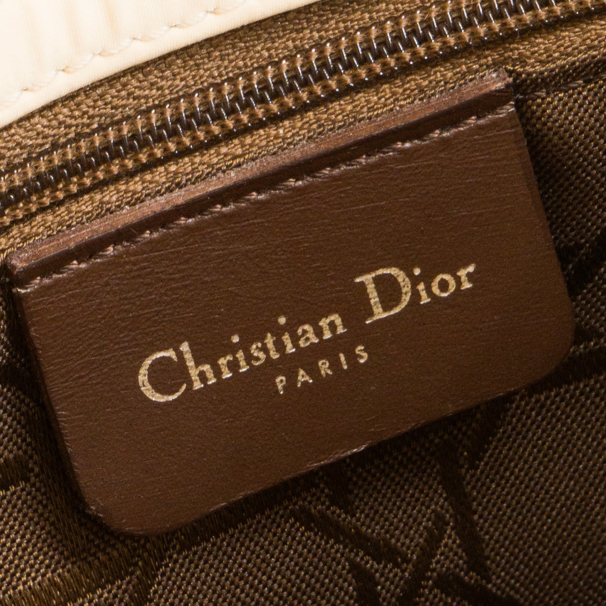DIOR - Sac à bandoulière Lady Dior mini en toile cannage jaune clair et acétate transparent