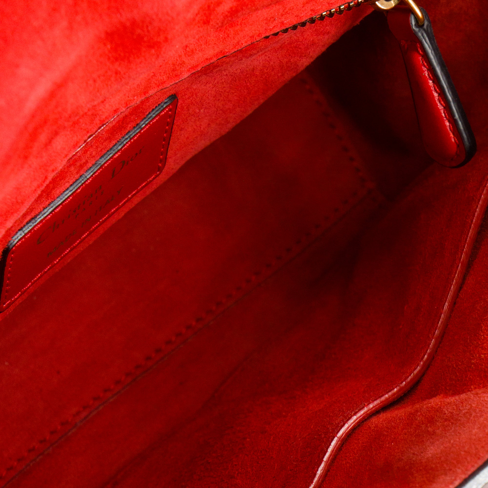 DIOR - Sac à bandoulière Lady Dior Small Dior en cuir froissé rouge