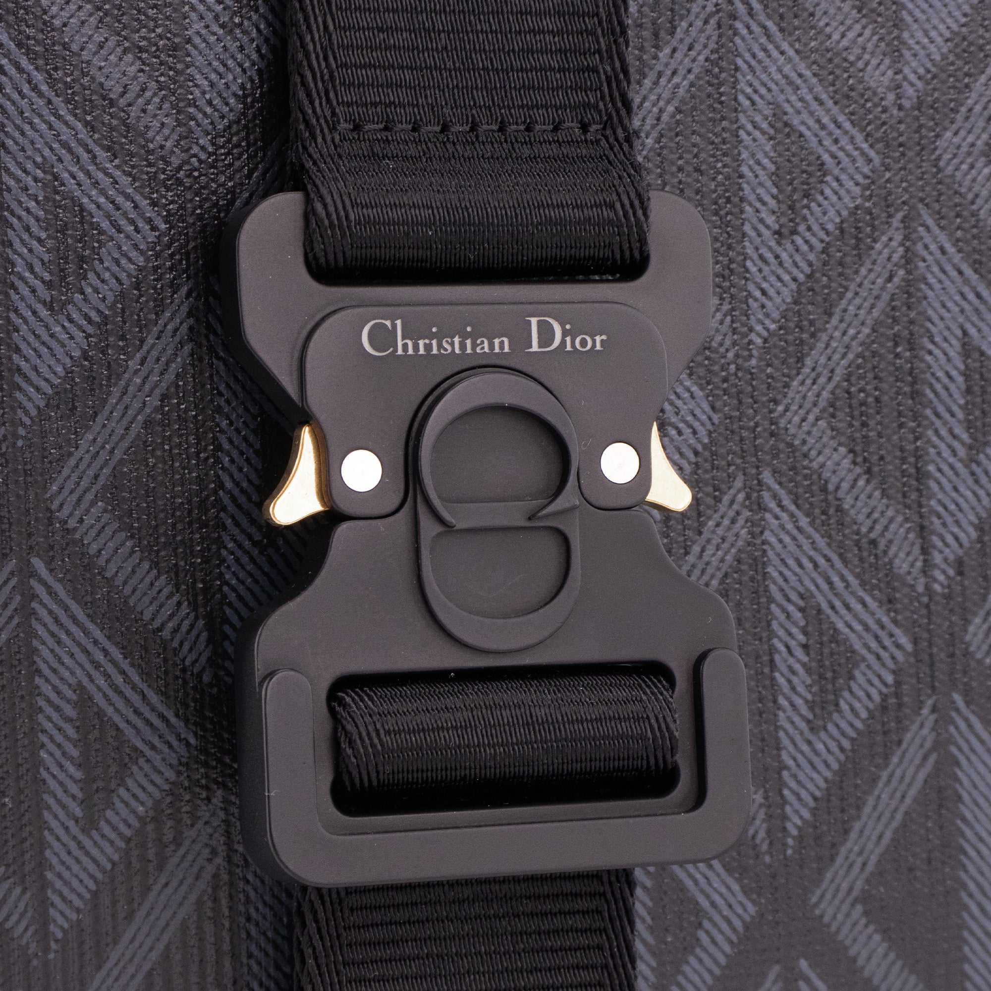 DIOR - Sac à bandoulière Messenger Lingot CD Diamond Dior en toile enduite noire et grise