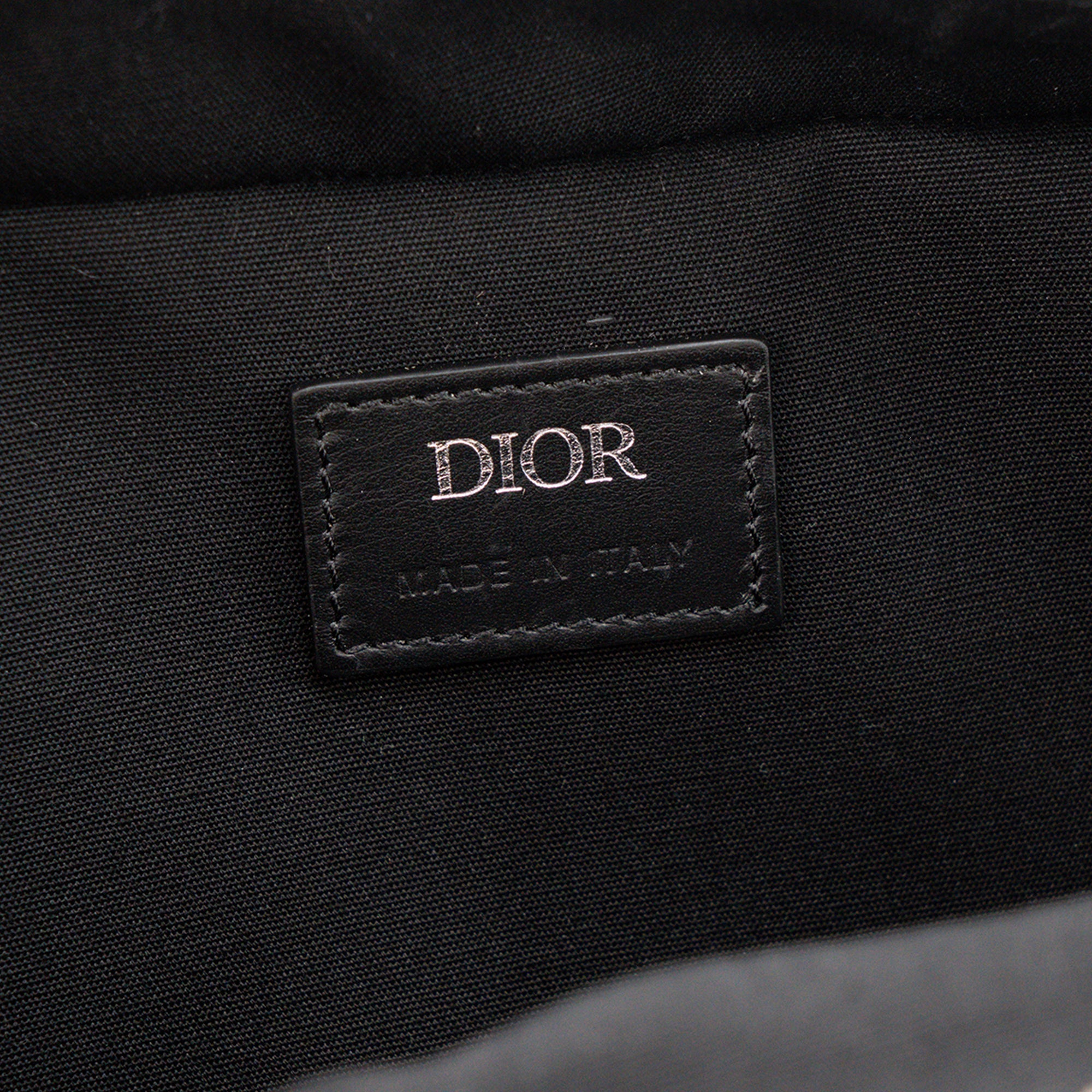 DIOR - Sac à bandoulière Safari Diamond Dior en toile enduite noire et grise