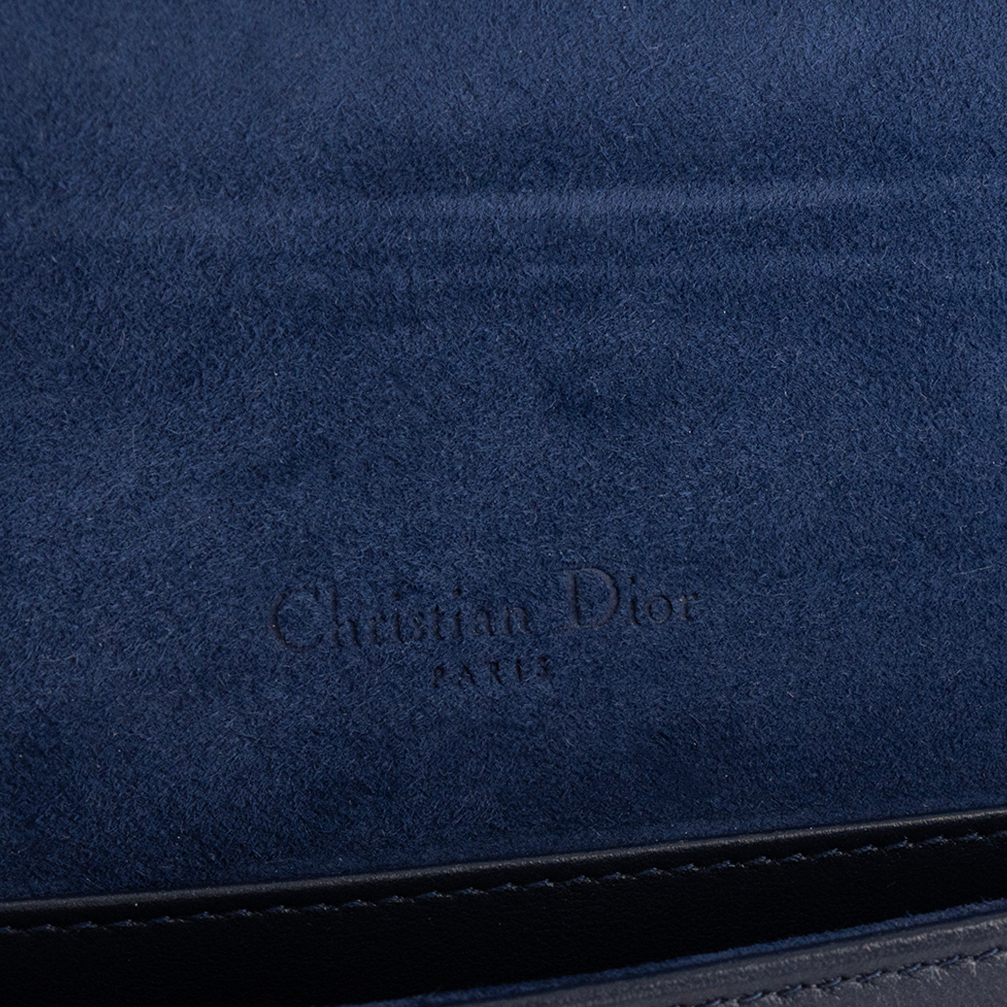 DIOR - Sac à bandoulière Lady Dior Wallet en cuir violet et bleu marine