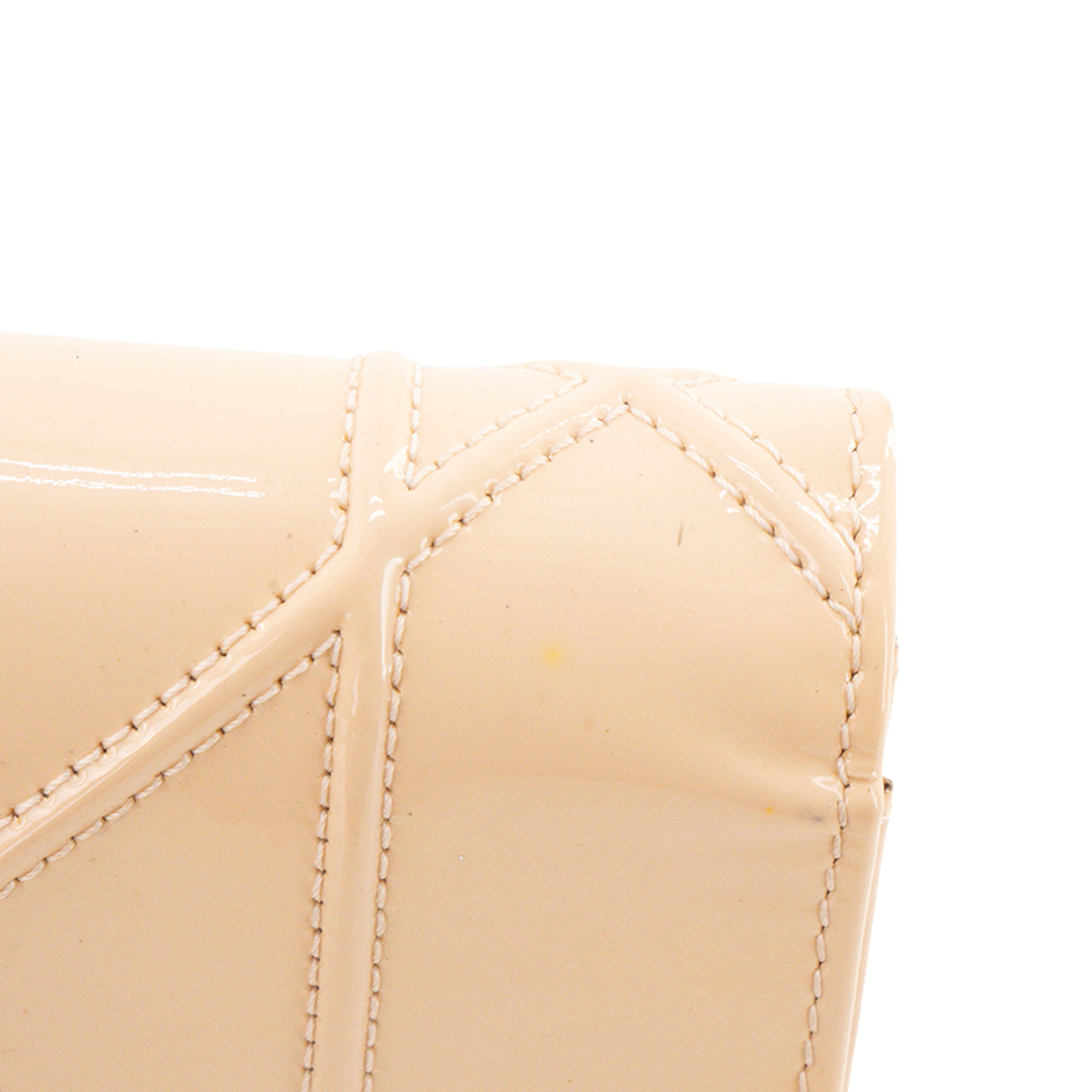 DIOR - Sac à bandoulière Wallet On Chain Diorama Dior en cuir verni beige