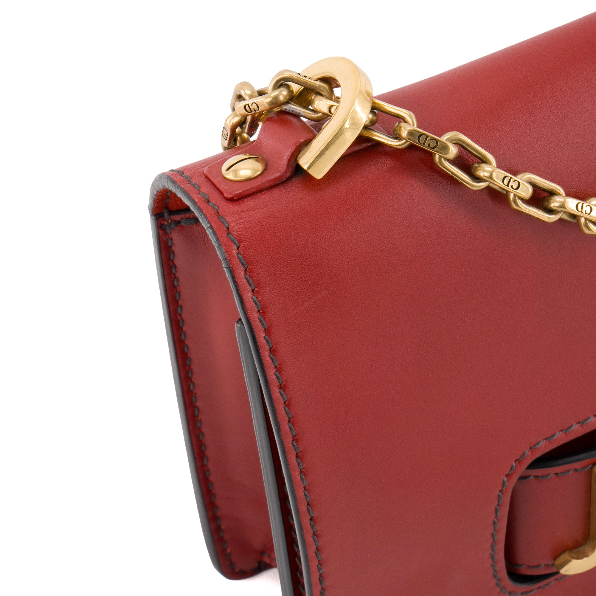 DIOR - Sac à épaule J'Adior Dior en cuir rouge