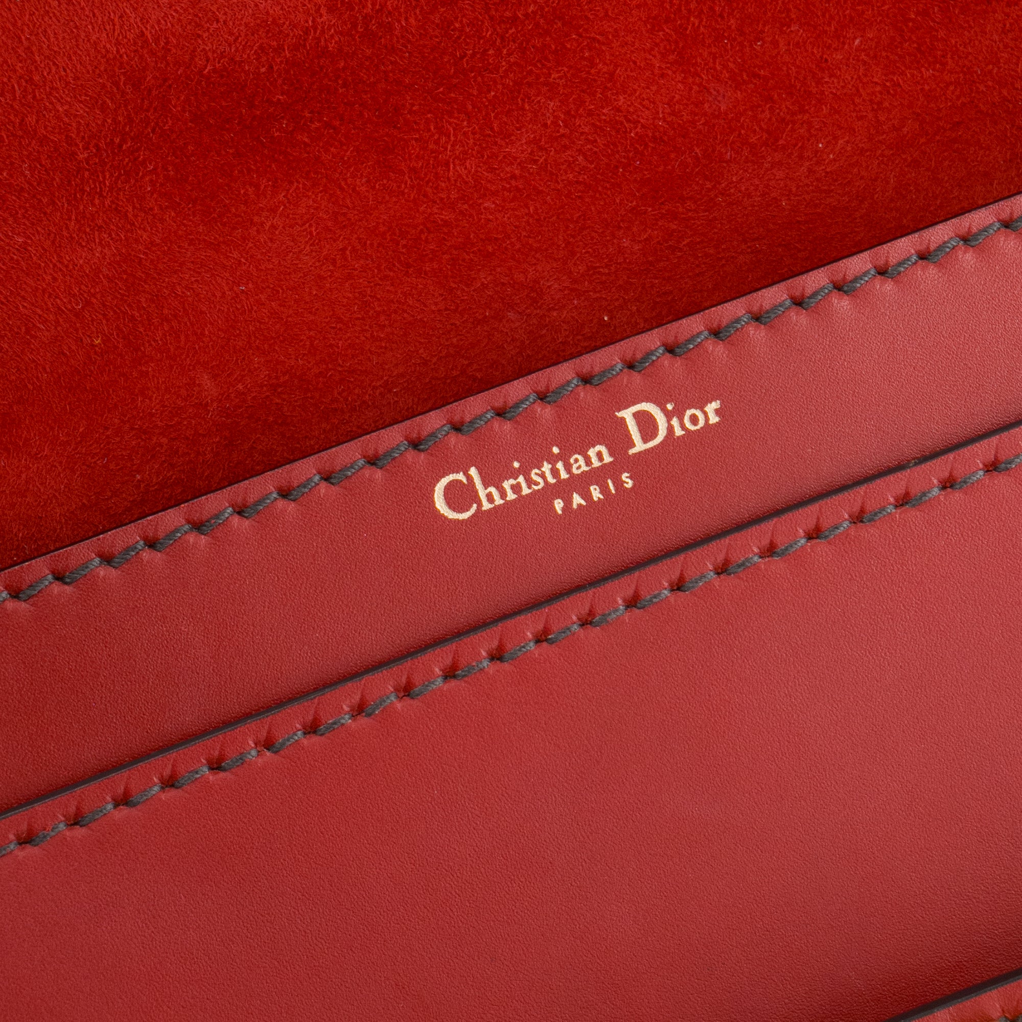 DIOR - Sac à épaule J'Adior Dior en cuir rouge