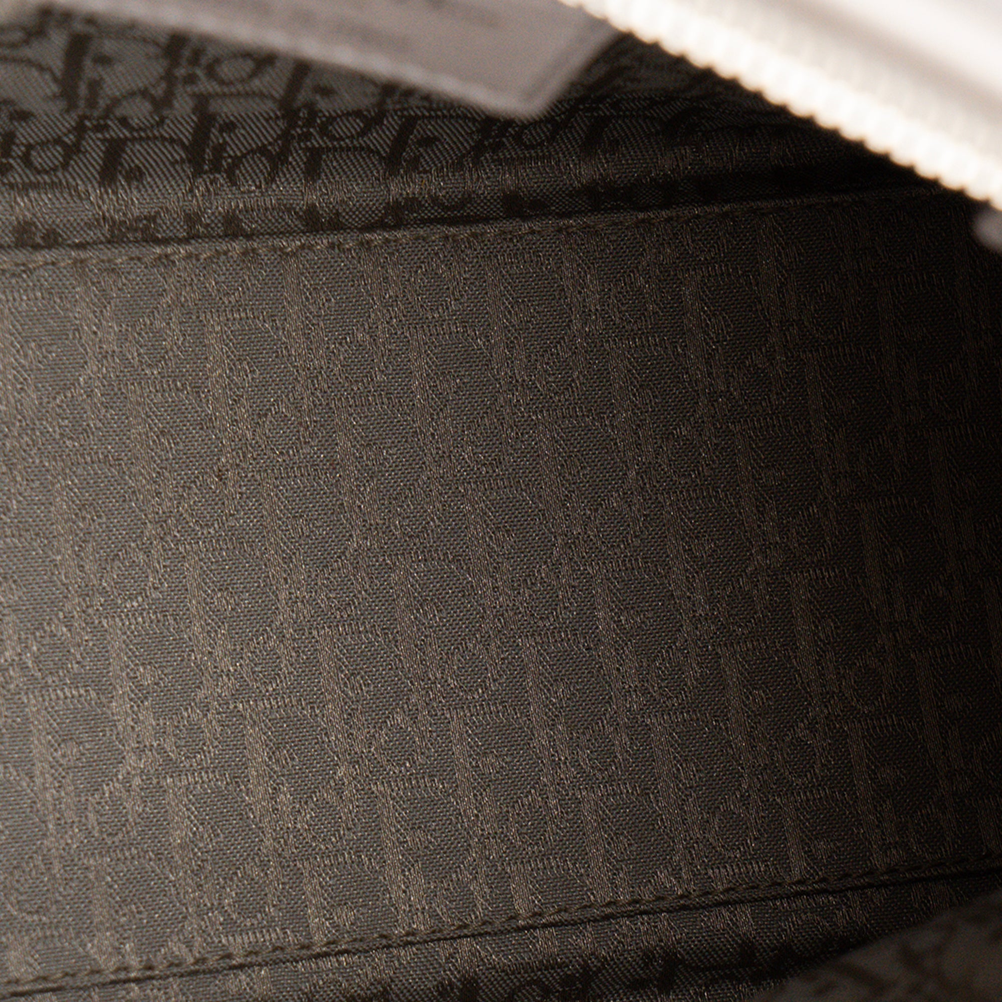 DIOR - Sac à main Lady Dior medium en cuir cannage gris