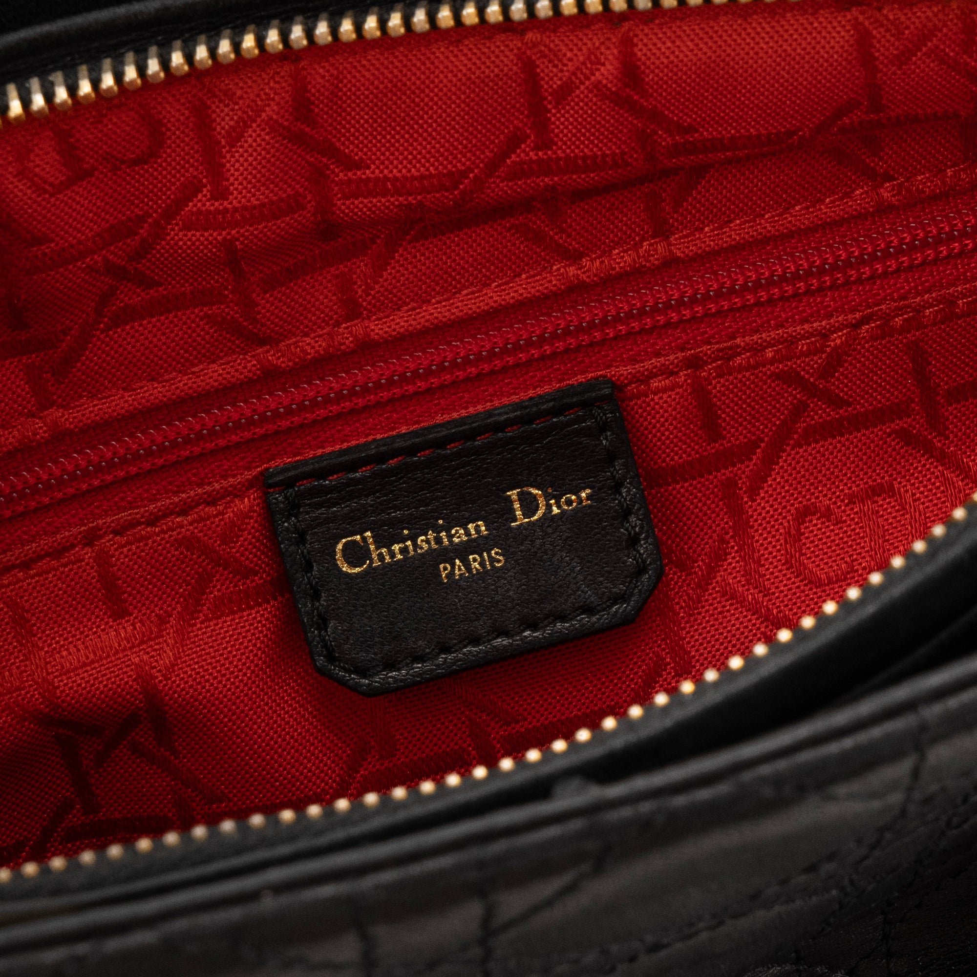 DIOR - Sac à main Lady Dior medium Dior en cuir cannage noir vintage