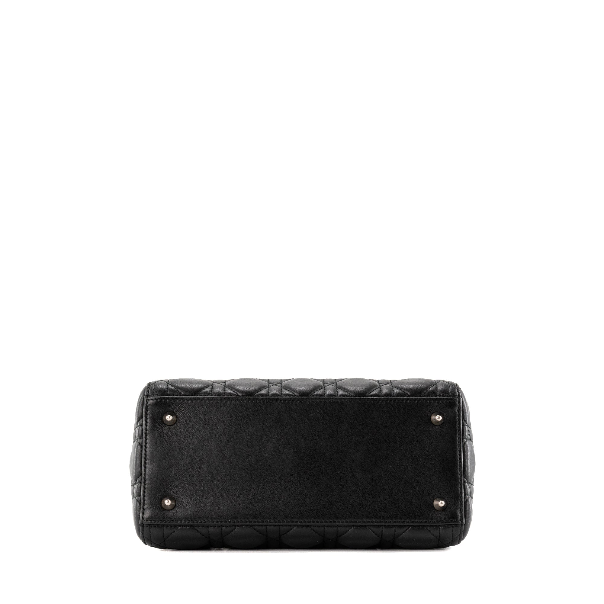 DIOR - Sac à main Lady Dior medium Dior en cuir noir cannage noir
