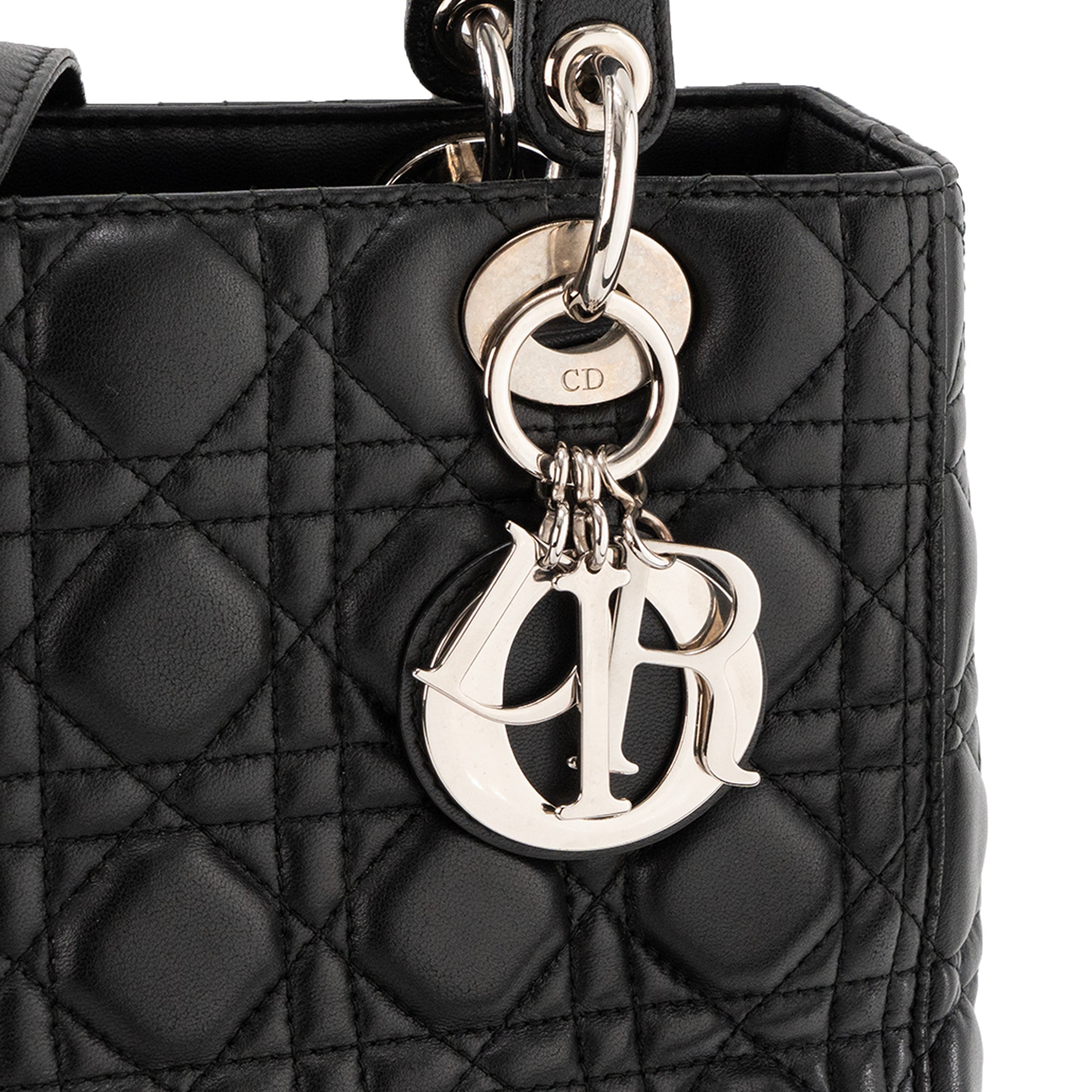 DIOR - Sac à main Lady Dior medium Dior en cuir noir cannage noir
