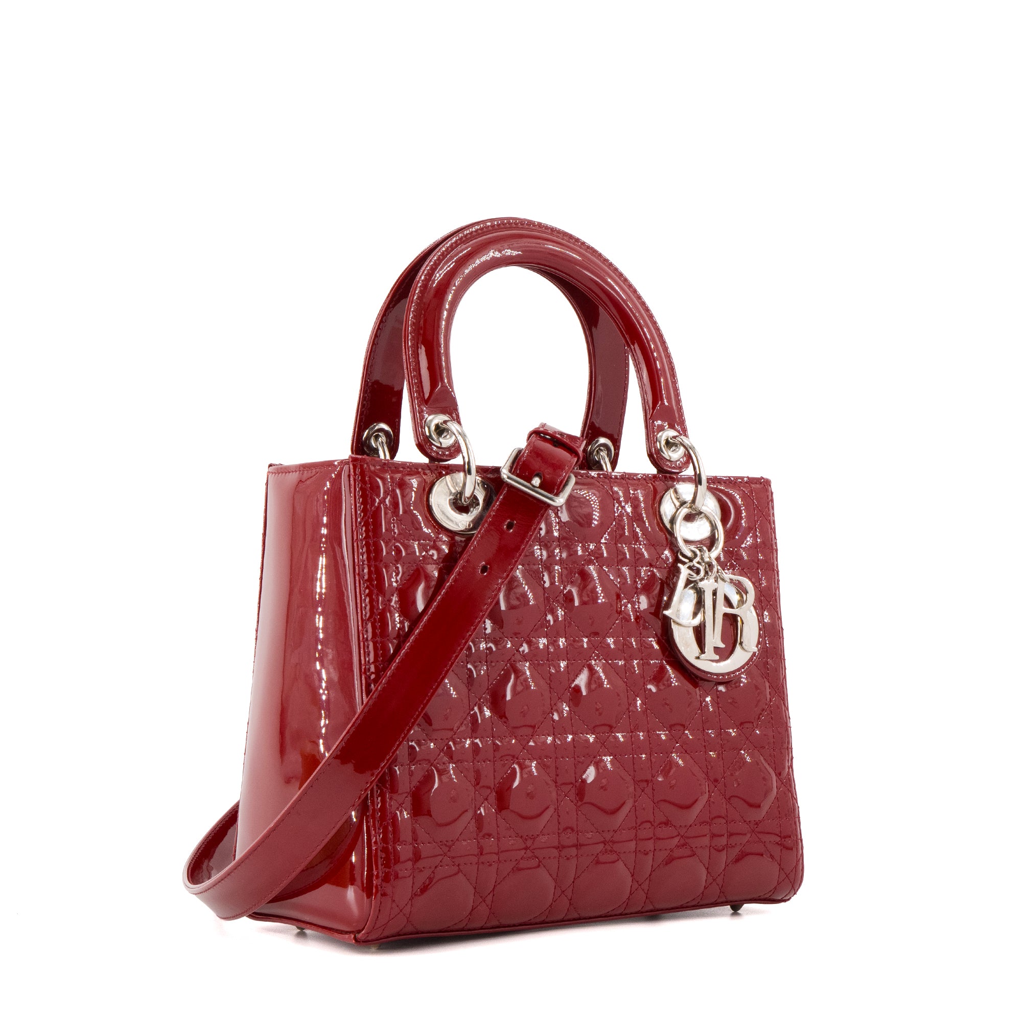 DIOR - Sac à main Lady Dior medium Dior en cuir verni rouge