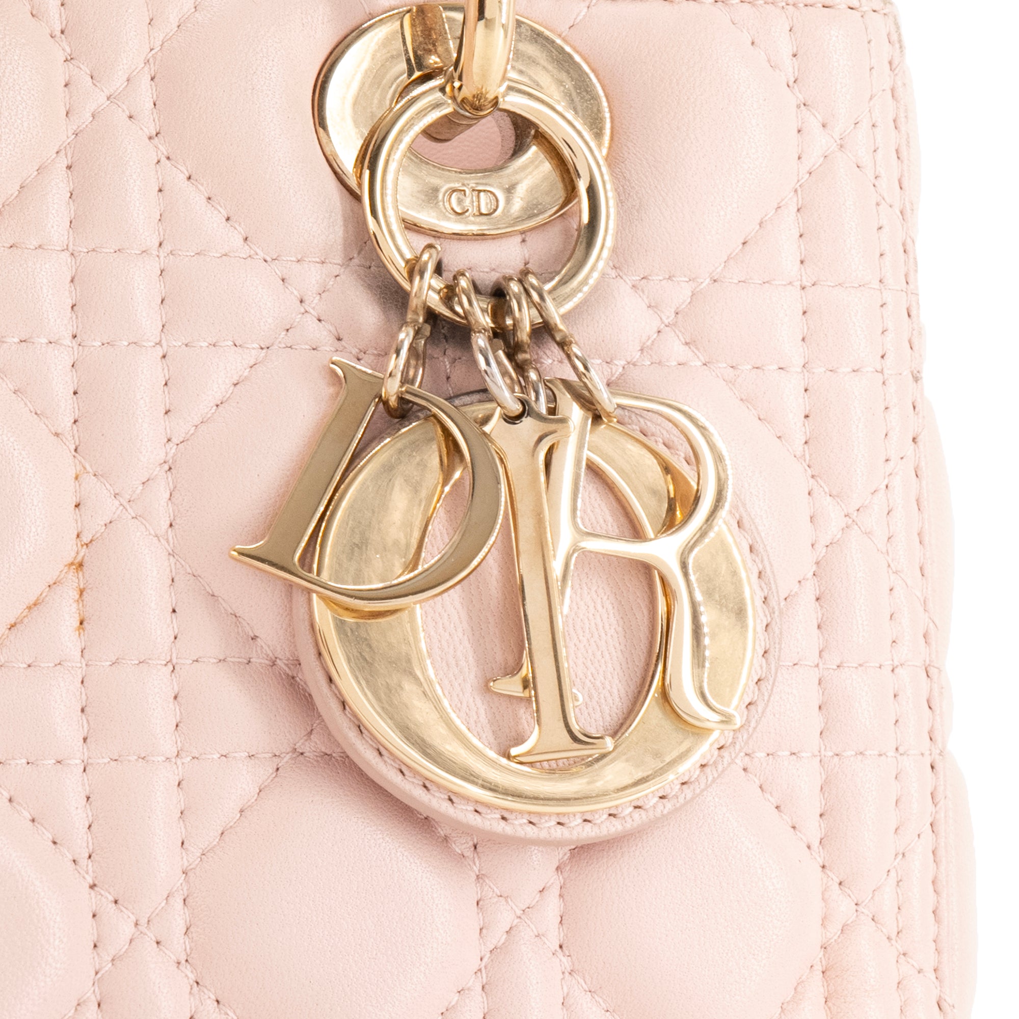 DIOR - Sac à main Lady Dior Medium en cuir rose pâle