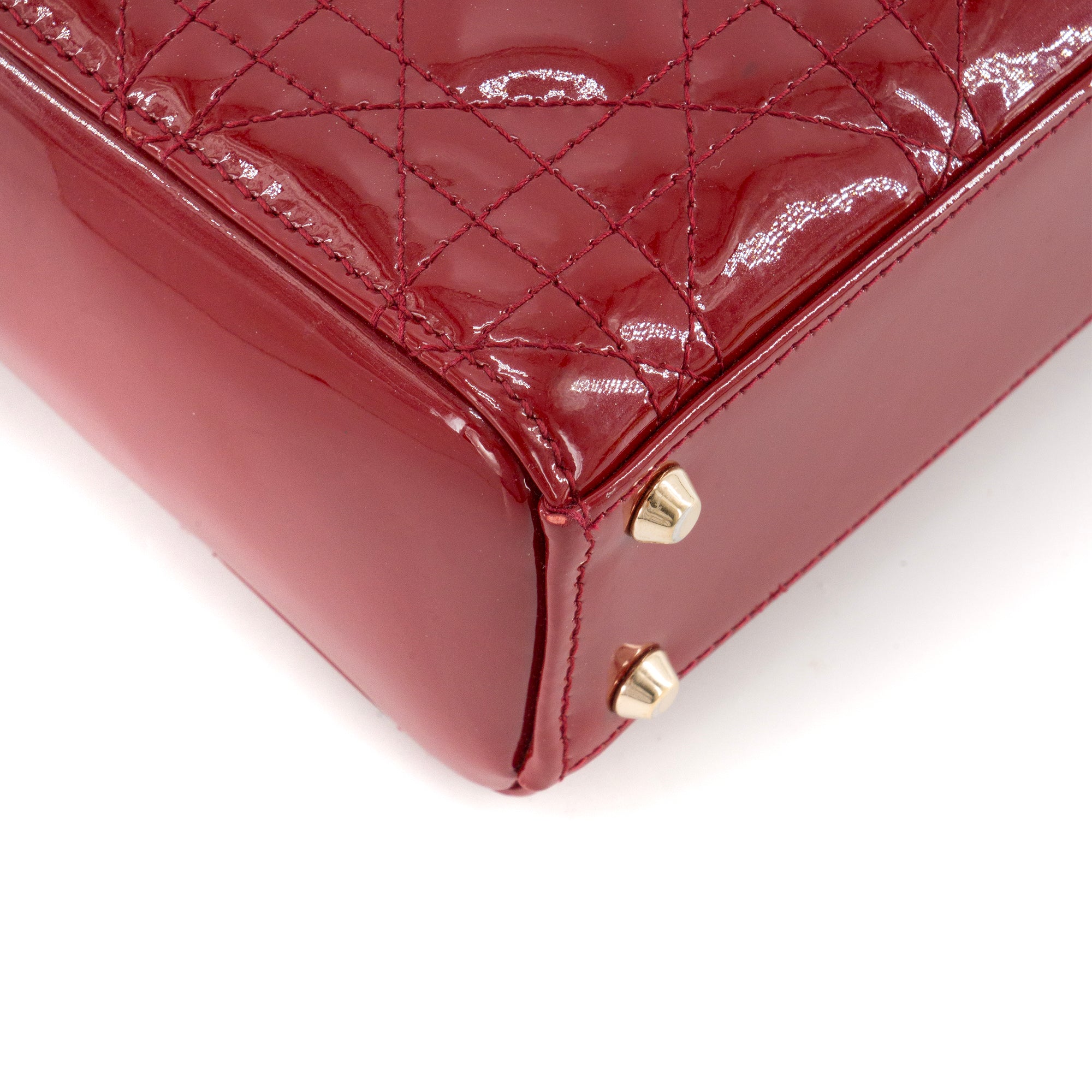 DIOR - Sac à main Lady Dior mini Dior en cuir verni rouge