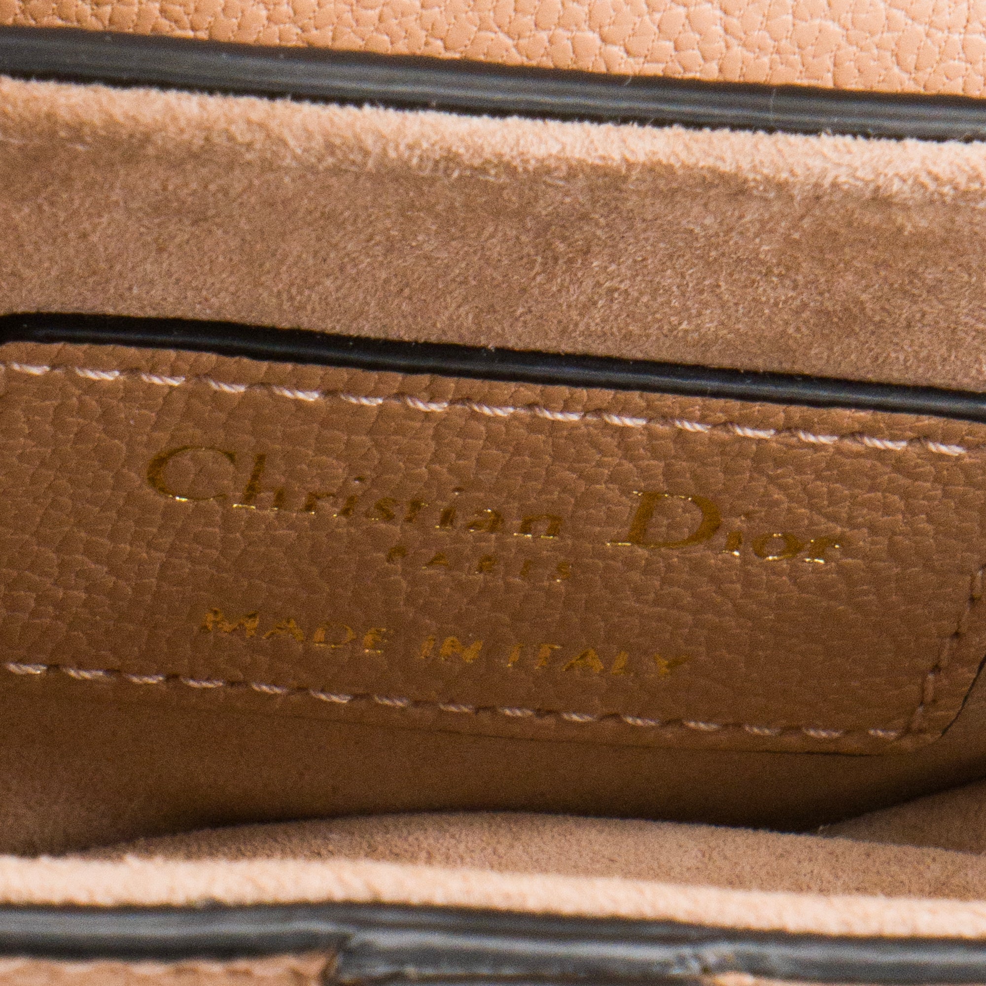 DIOR - Sac à main Saddle Micro Dior en cuir grainé rose ancien