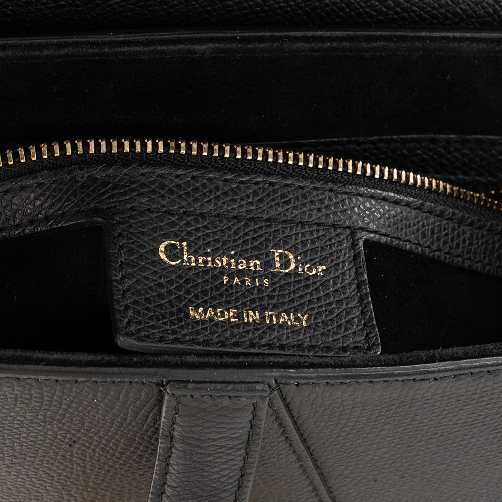 DIOR - Sac à épaule Saddle small Dior en cuir grainé noir