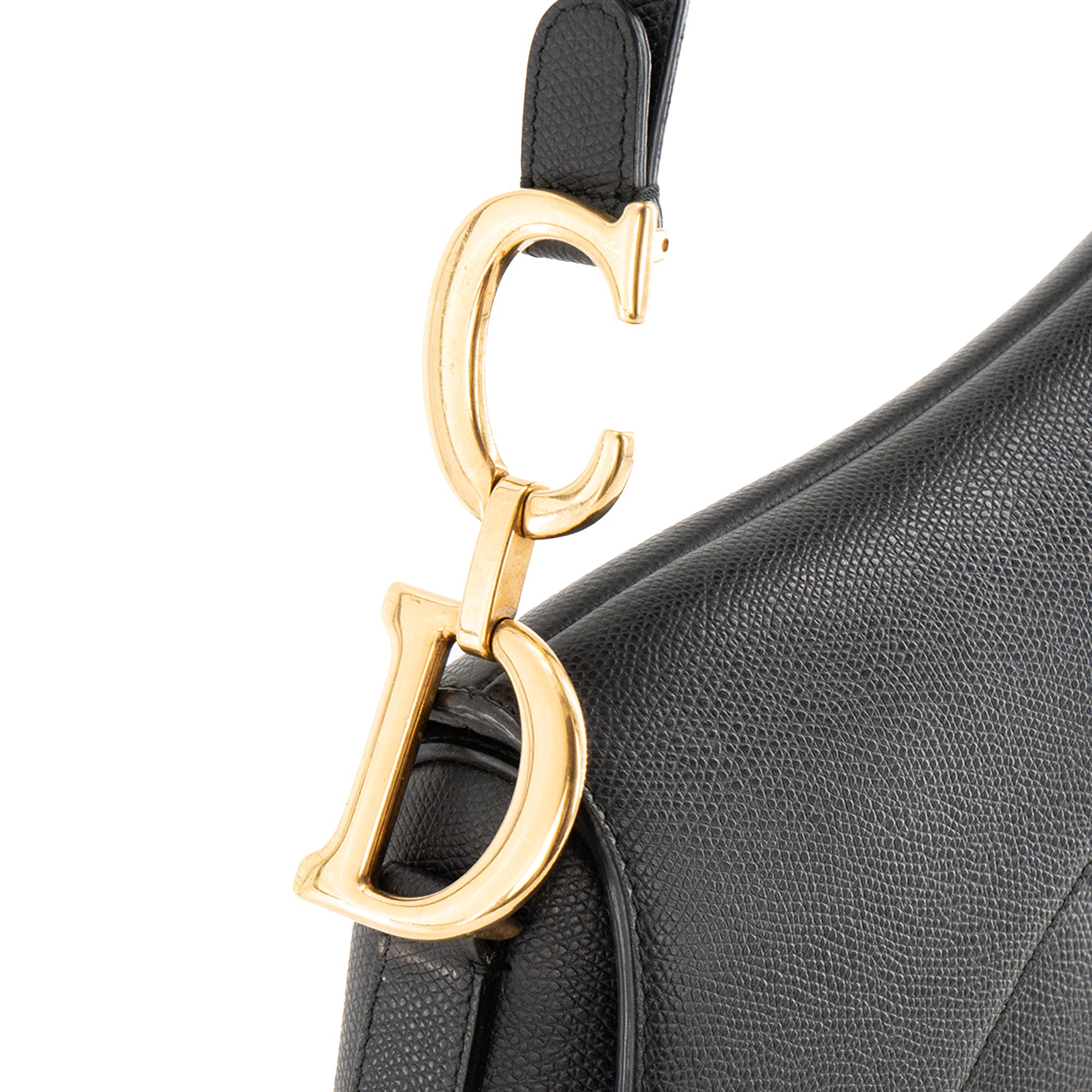 DIOR - Sac à épaule Saddle small Dior en cuir grainé noir