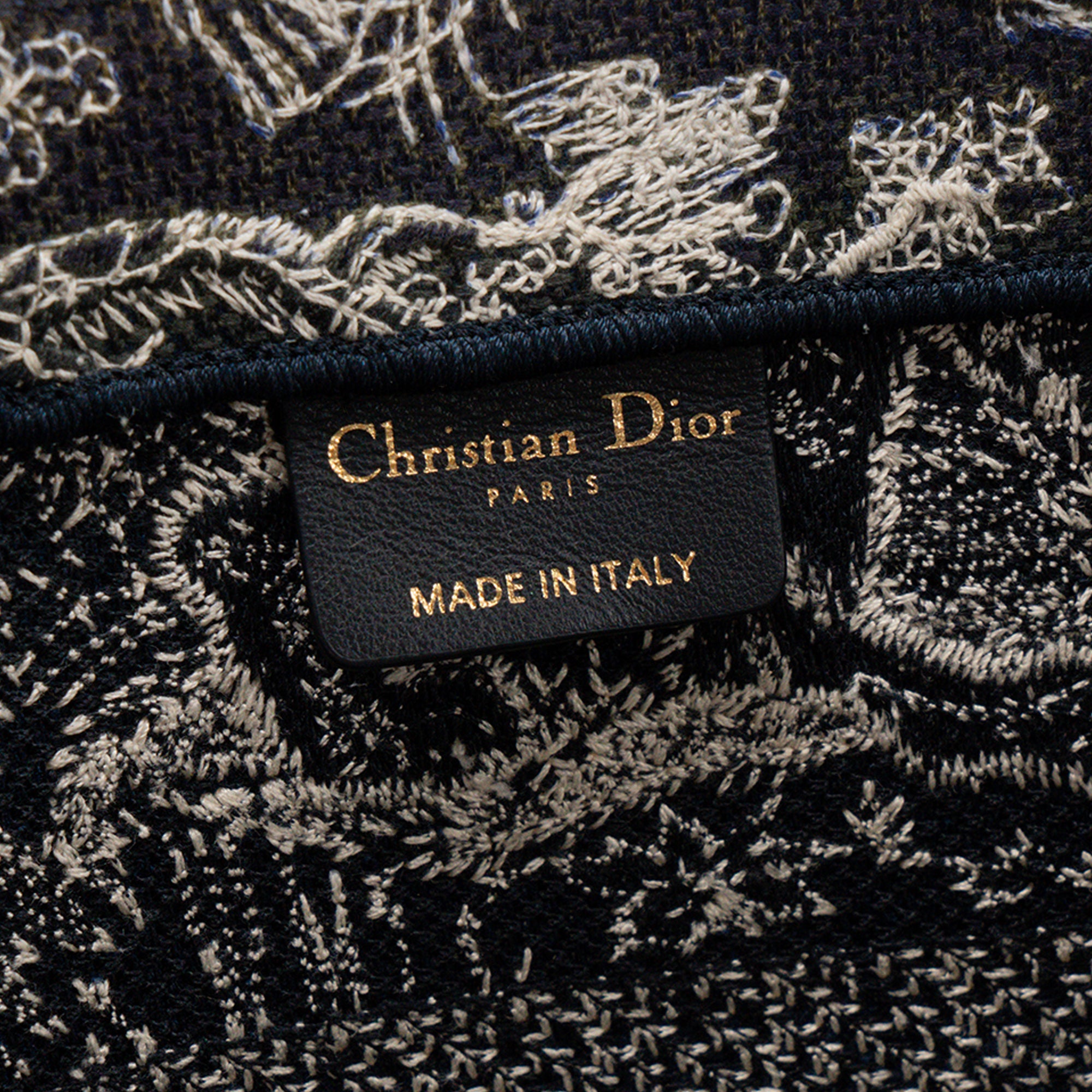 DIOR - Sac Cabas Book Tote Medium Dior en toile de Jouy beige et bleue