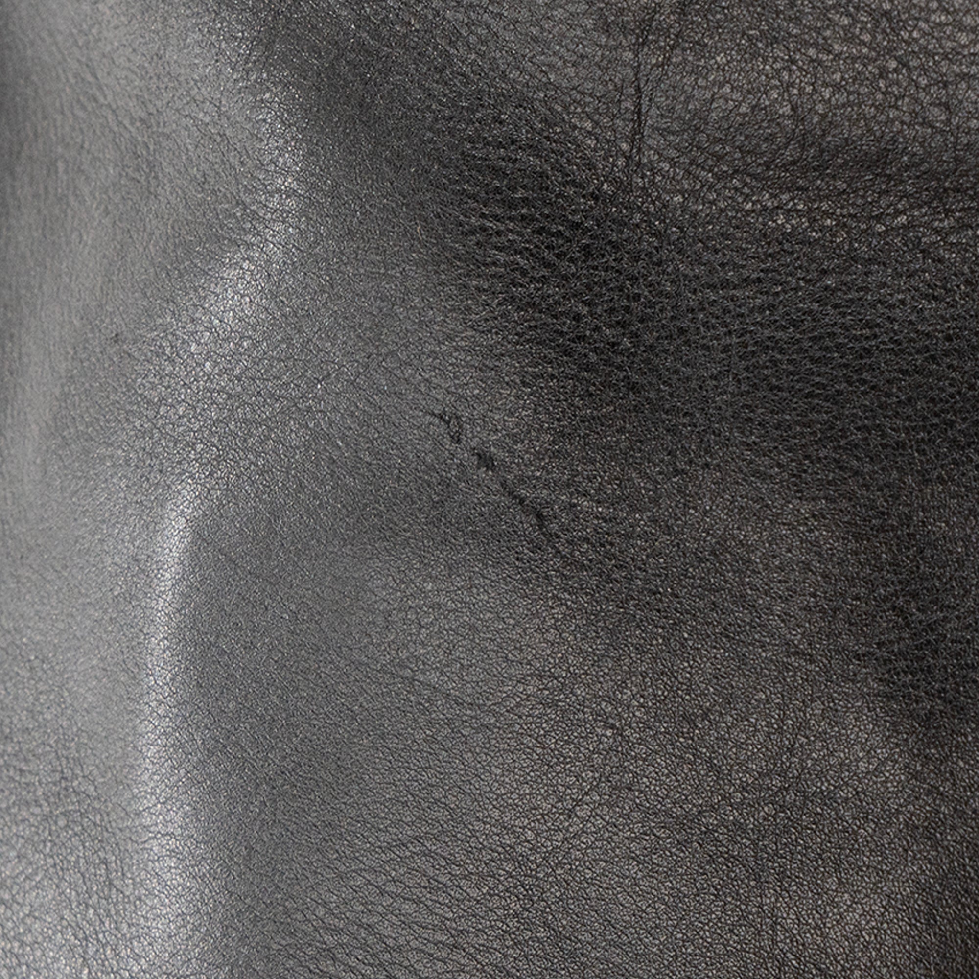 DIOR - Sac cabas Rebelle Dior cuir lisse noir vintage