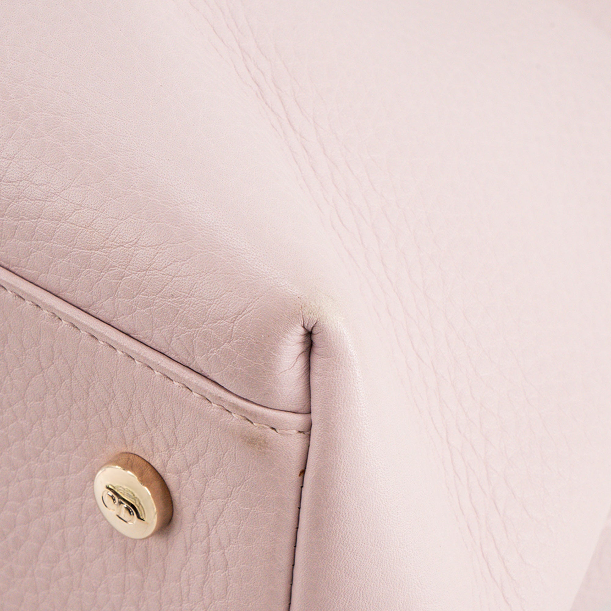 DIOR - Sac Cabas à bandoulière Diorissimo Large Dior en cuir grainé rose et violet