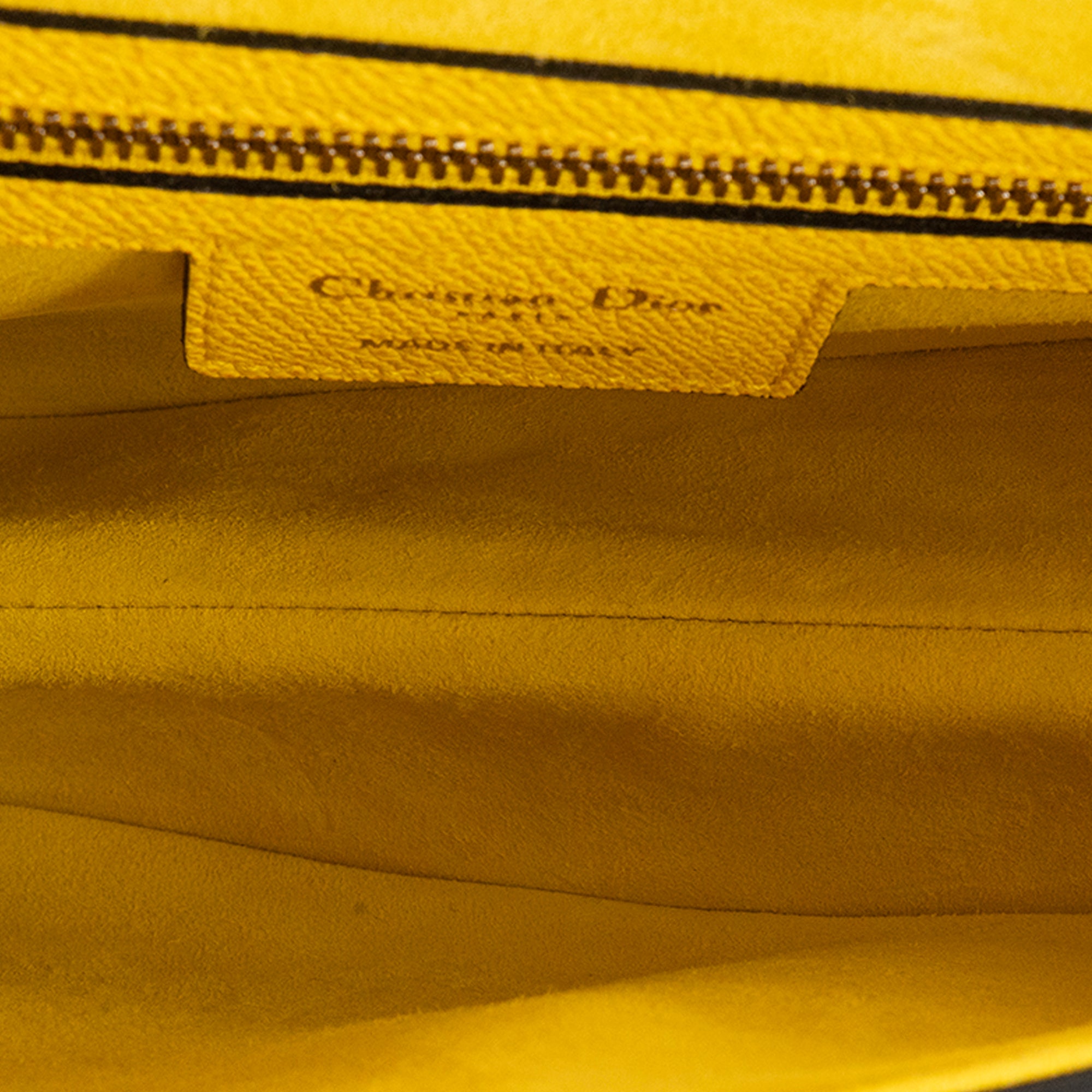 DIOR - Sac à bandoulière Saddle Dior en cuir grainé jaune