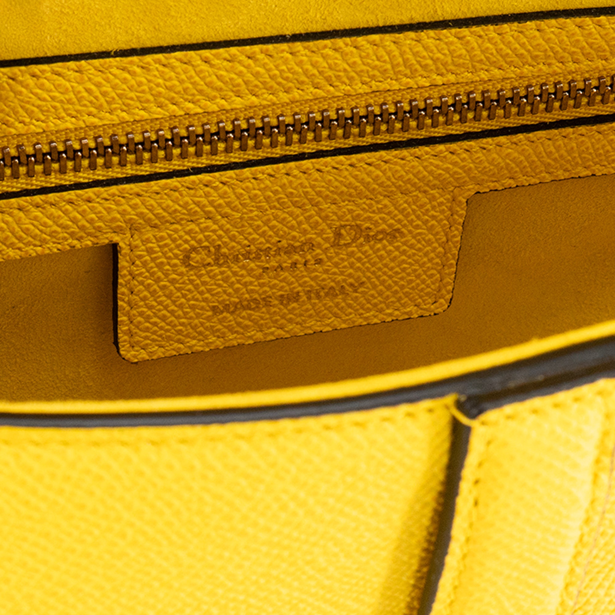 DIOR - Sac à bandoulière Saddle Dior en cuir grainé jaune